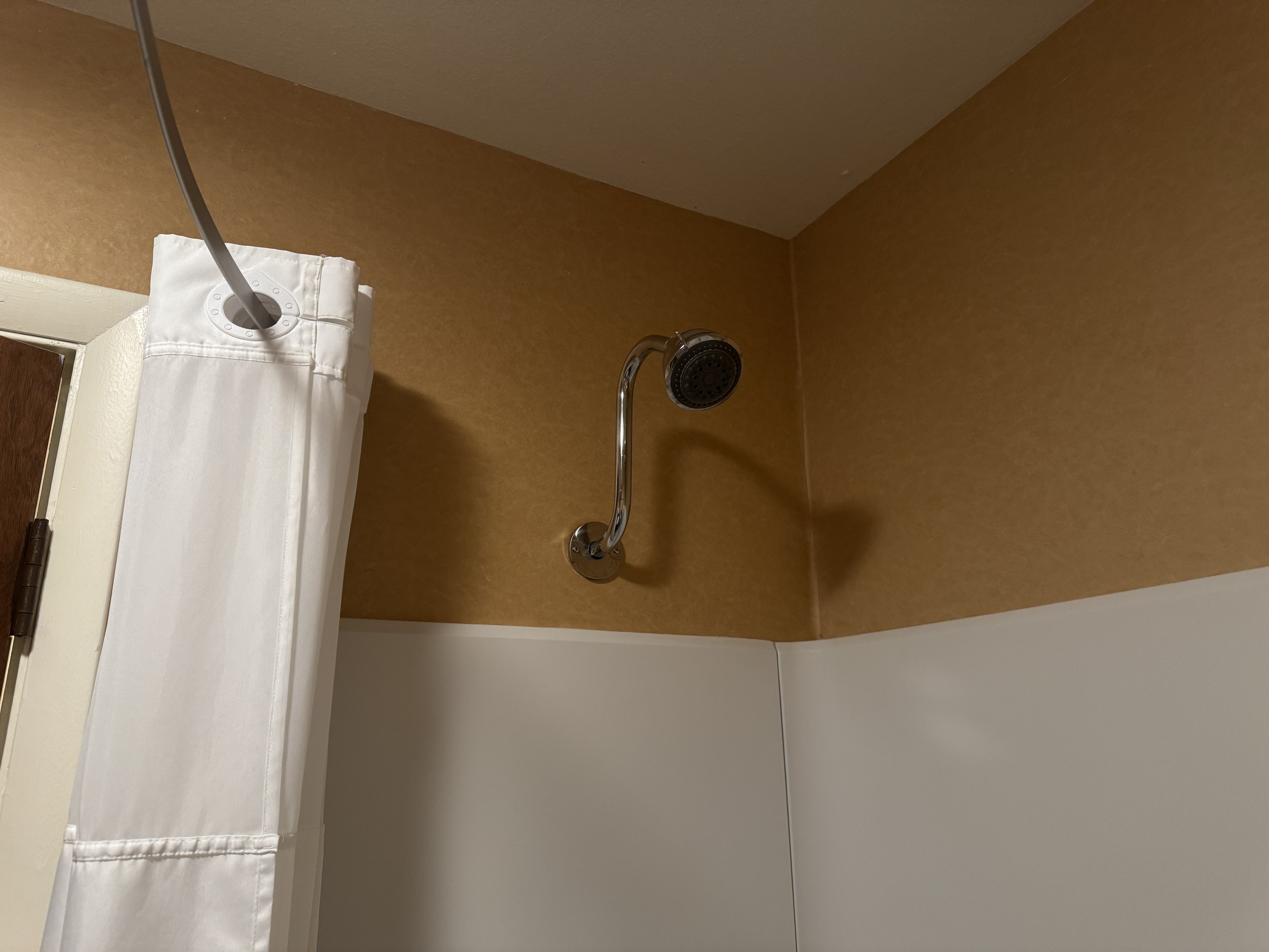 Best Western Plus Rubys Inn shower