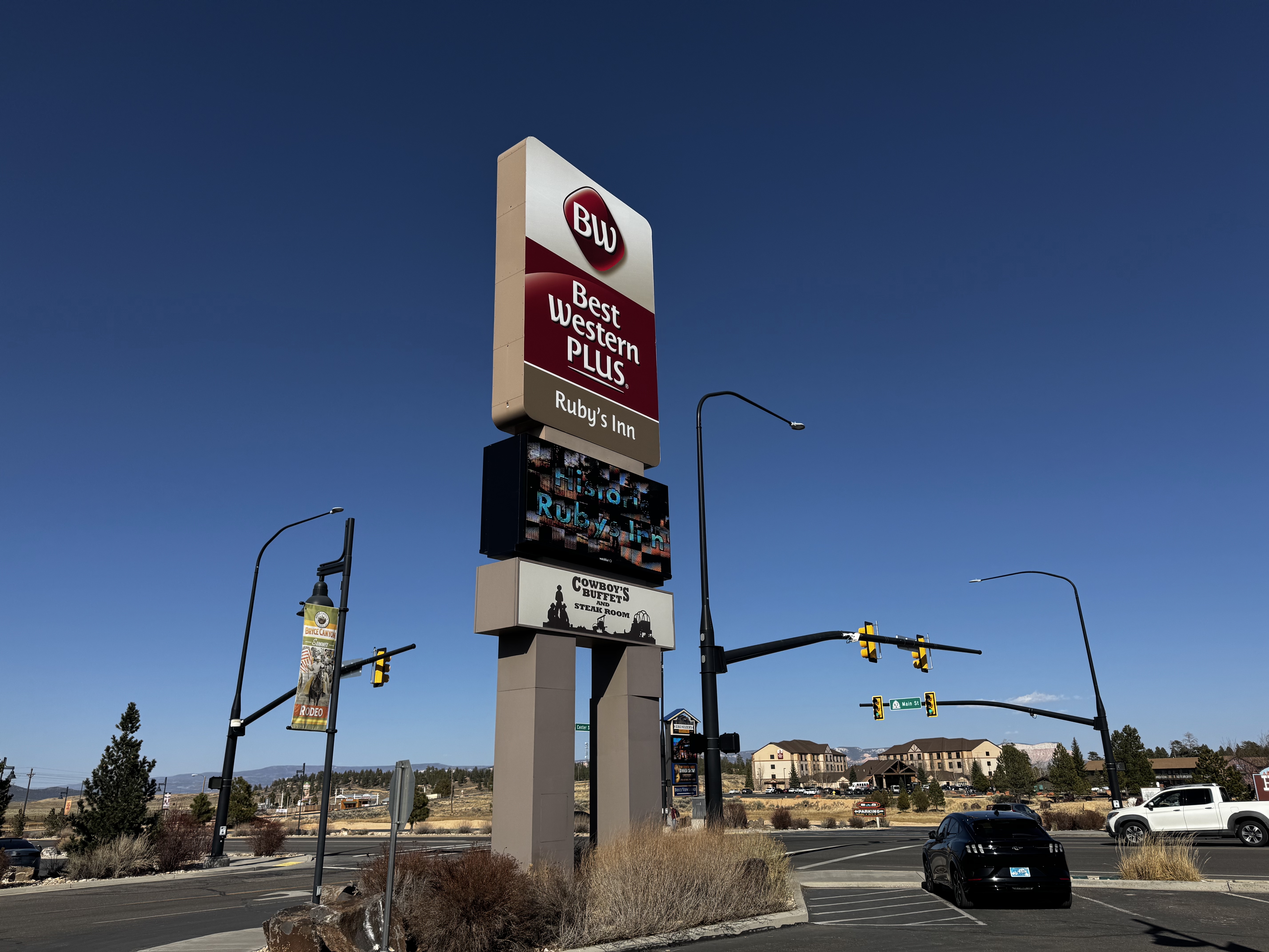 Best Western Plus Rubys Inn sign