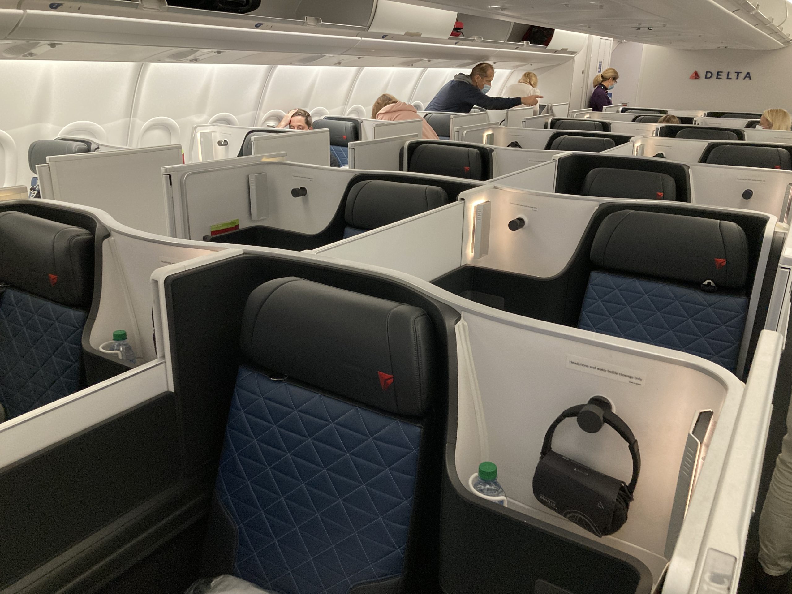 Delta One Suites A330 900neo cabin