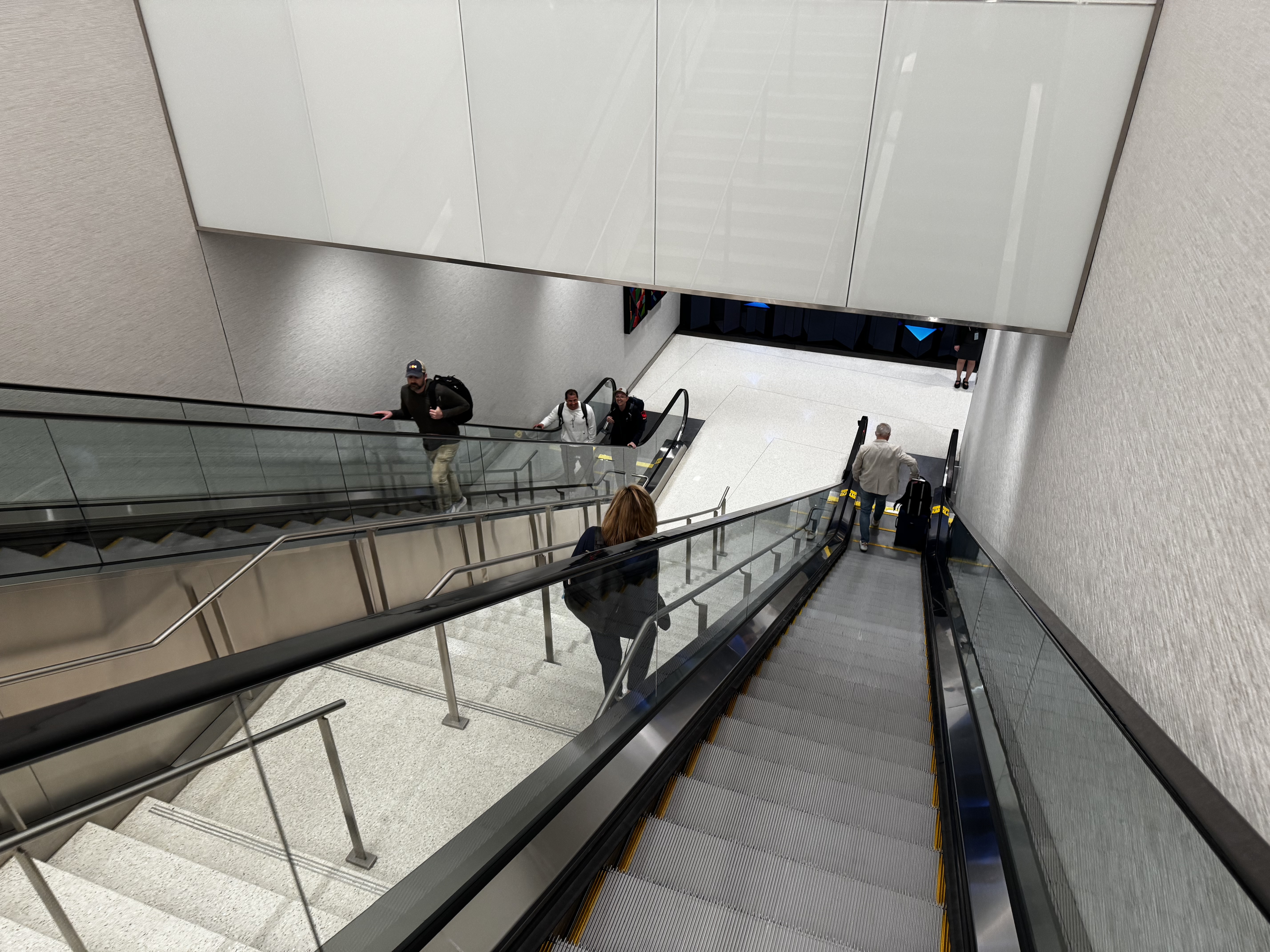 Delta Sky Club SLC Concourse A escalators