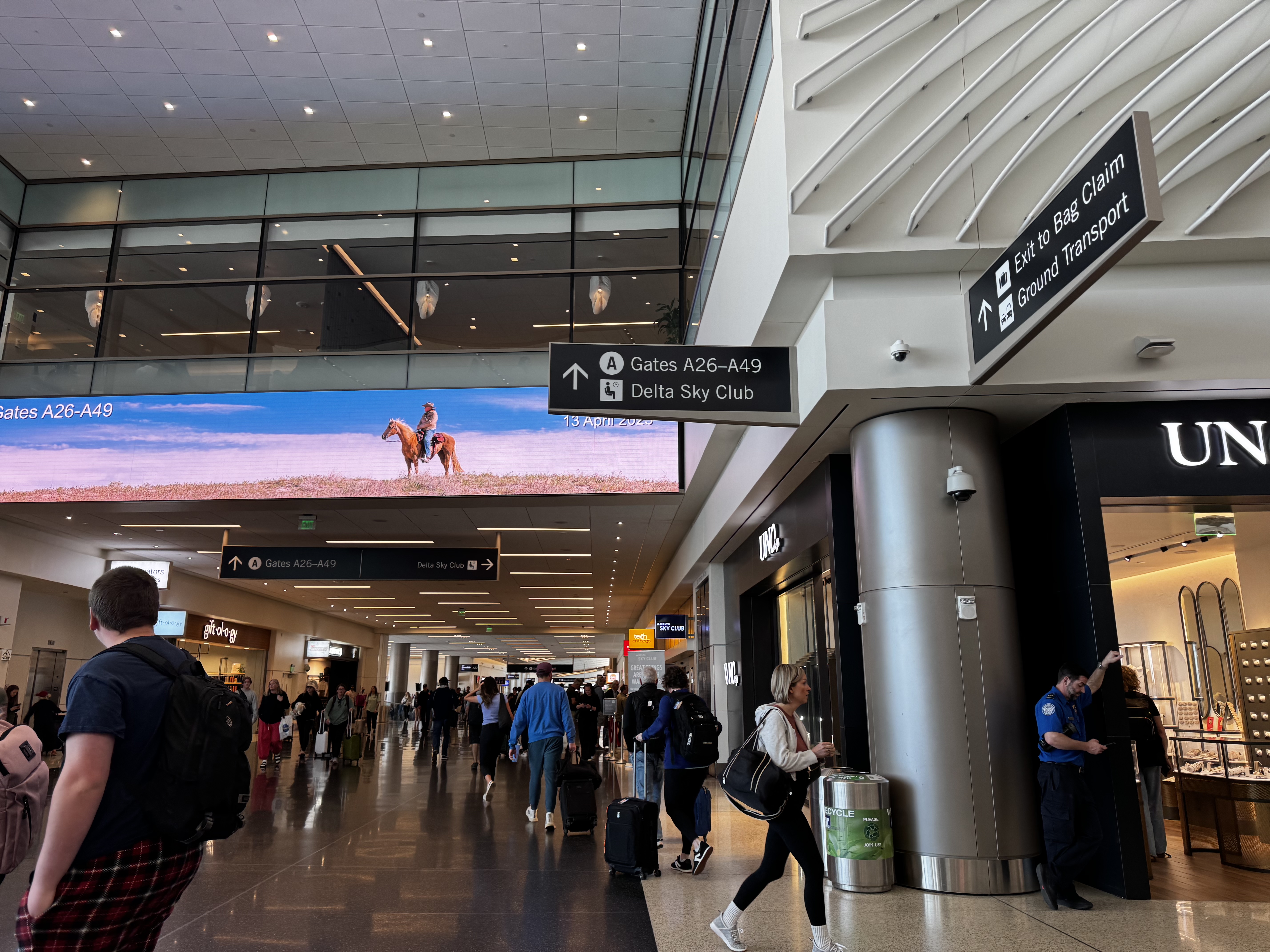 Delta Sky Club SLC Concourse A sign