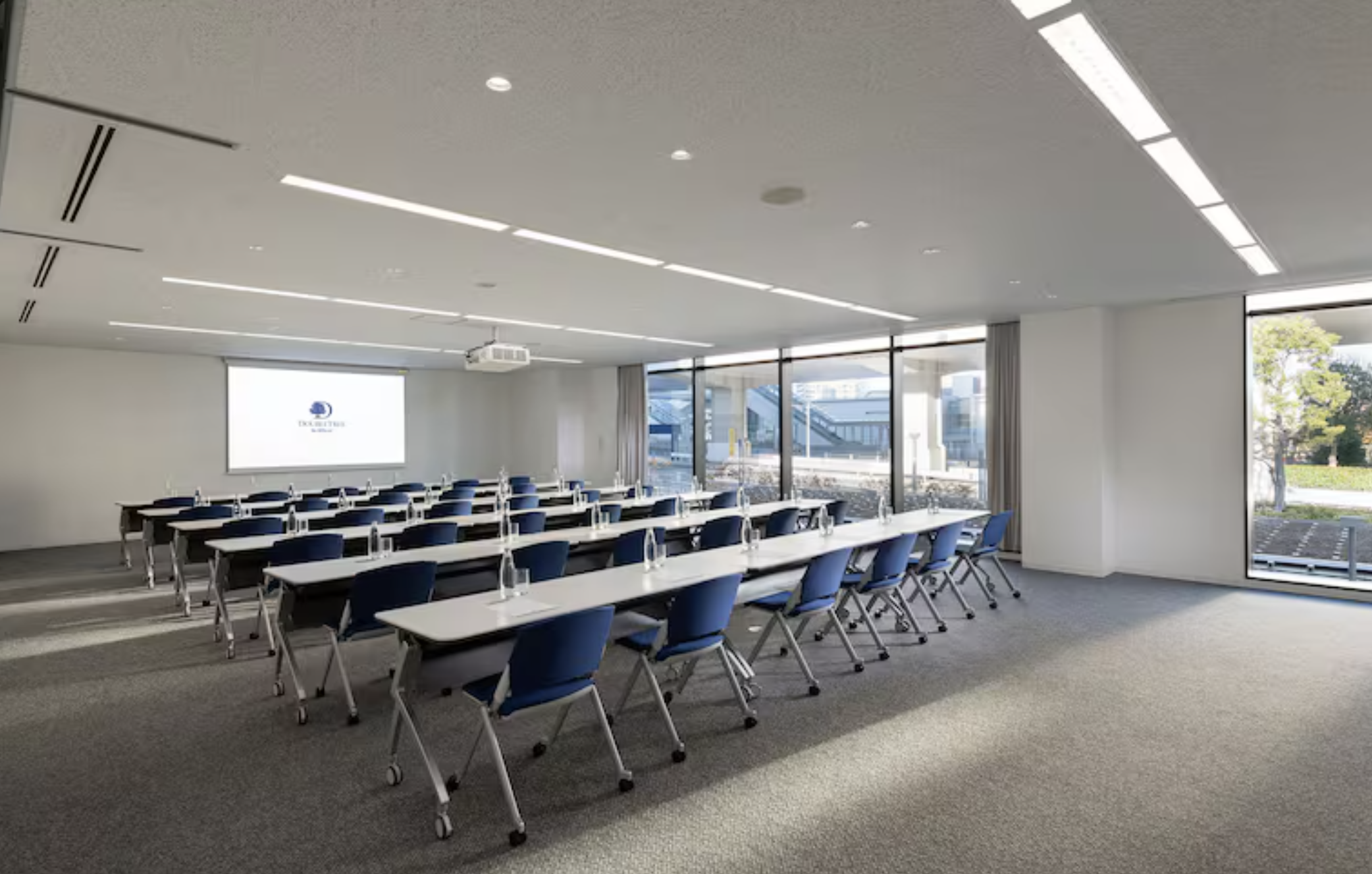 DoubleTree by Hilton Tokyo Ariake meeting rooms DoubleTree by Hilton Tokyo Ariake meeting rooms