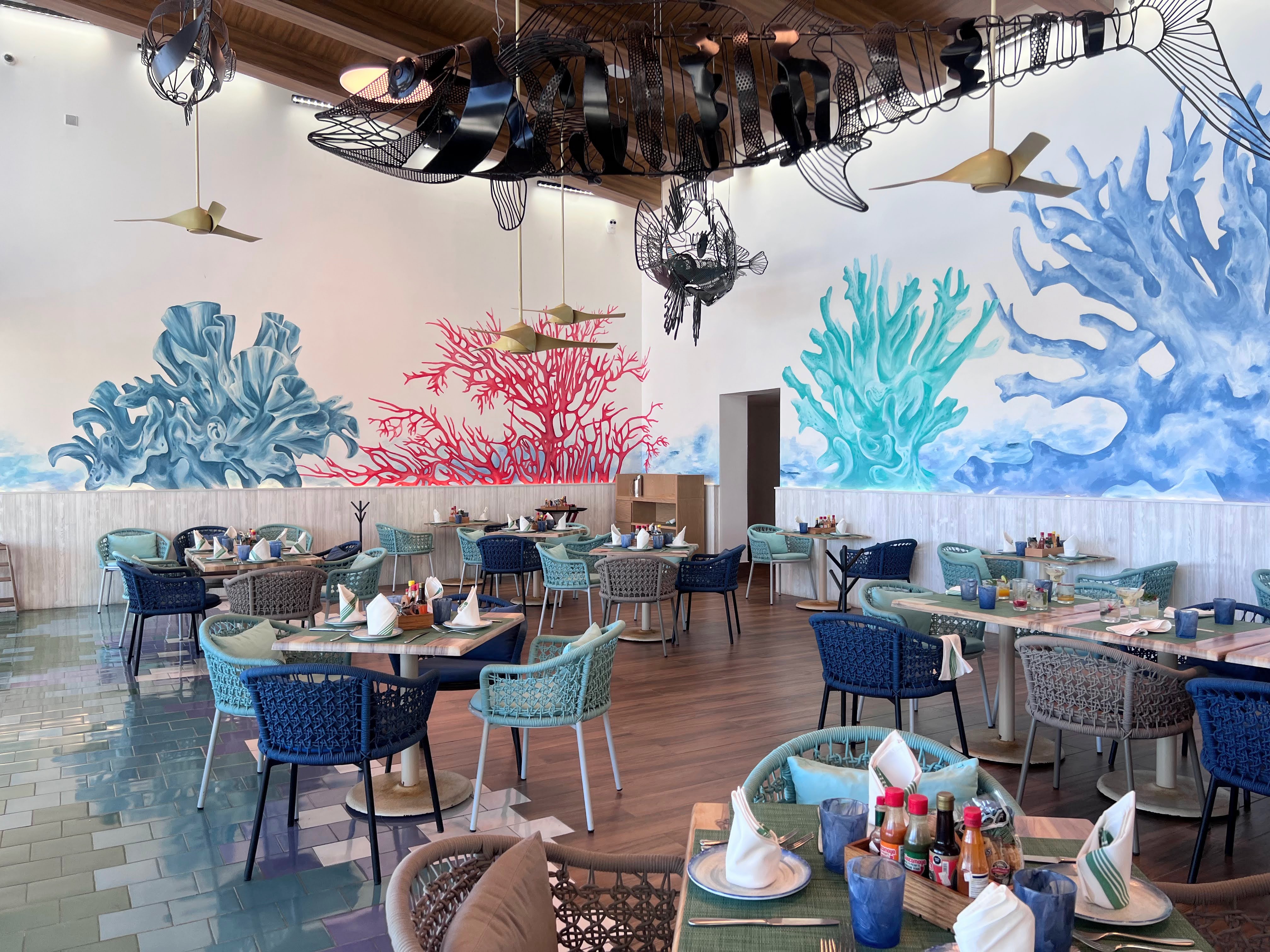 Dreams Mazatlan Oceana restaurant