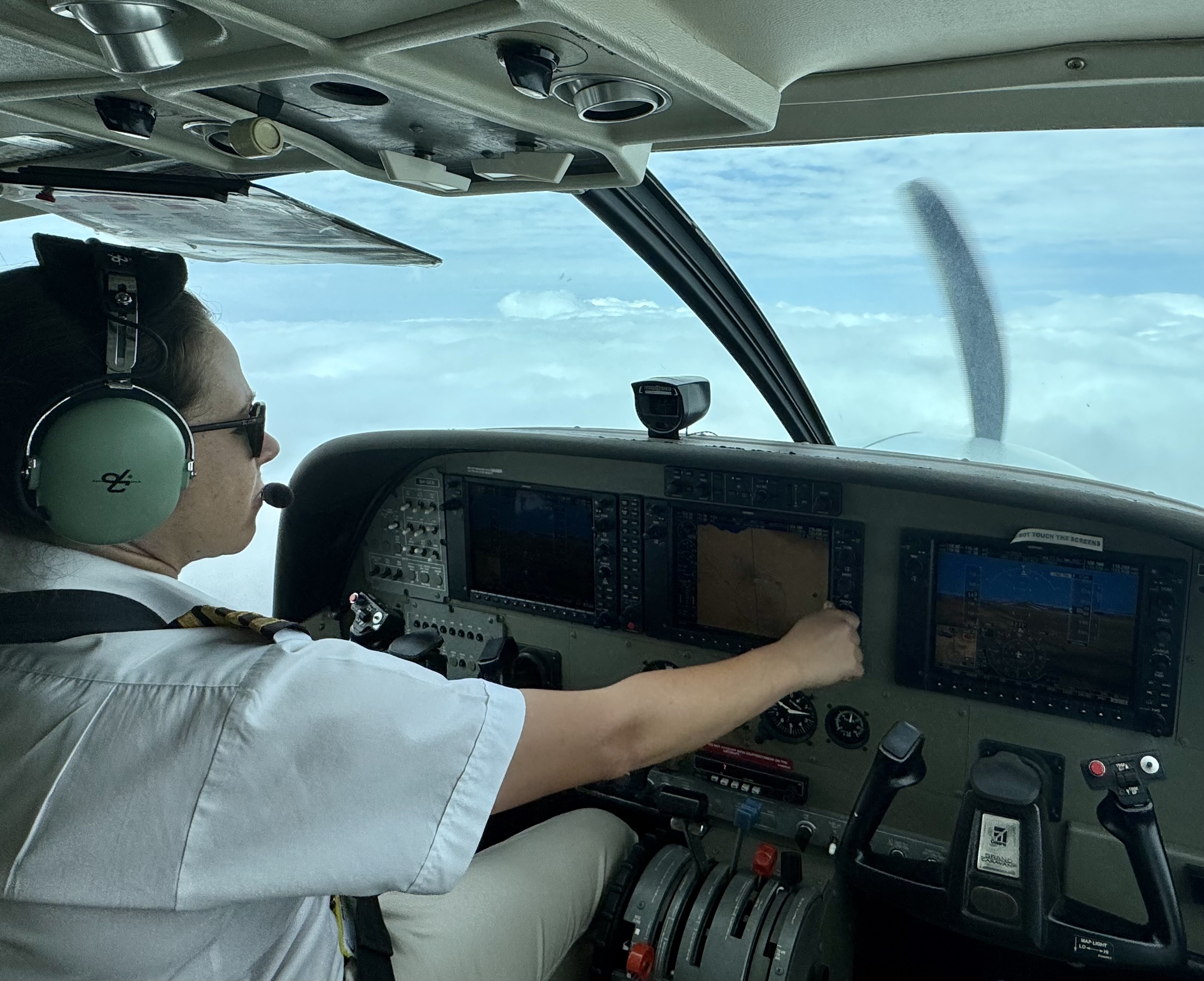 Female Air Excel pilot