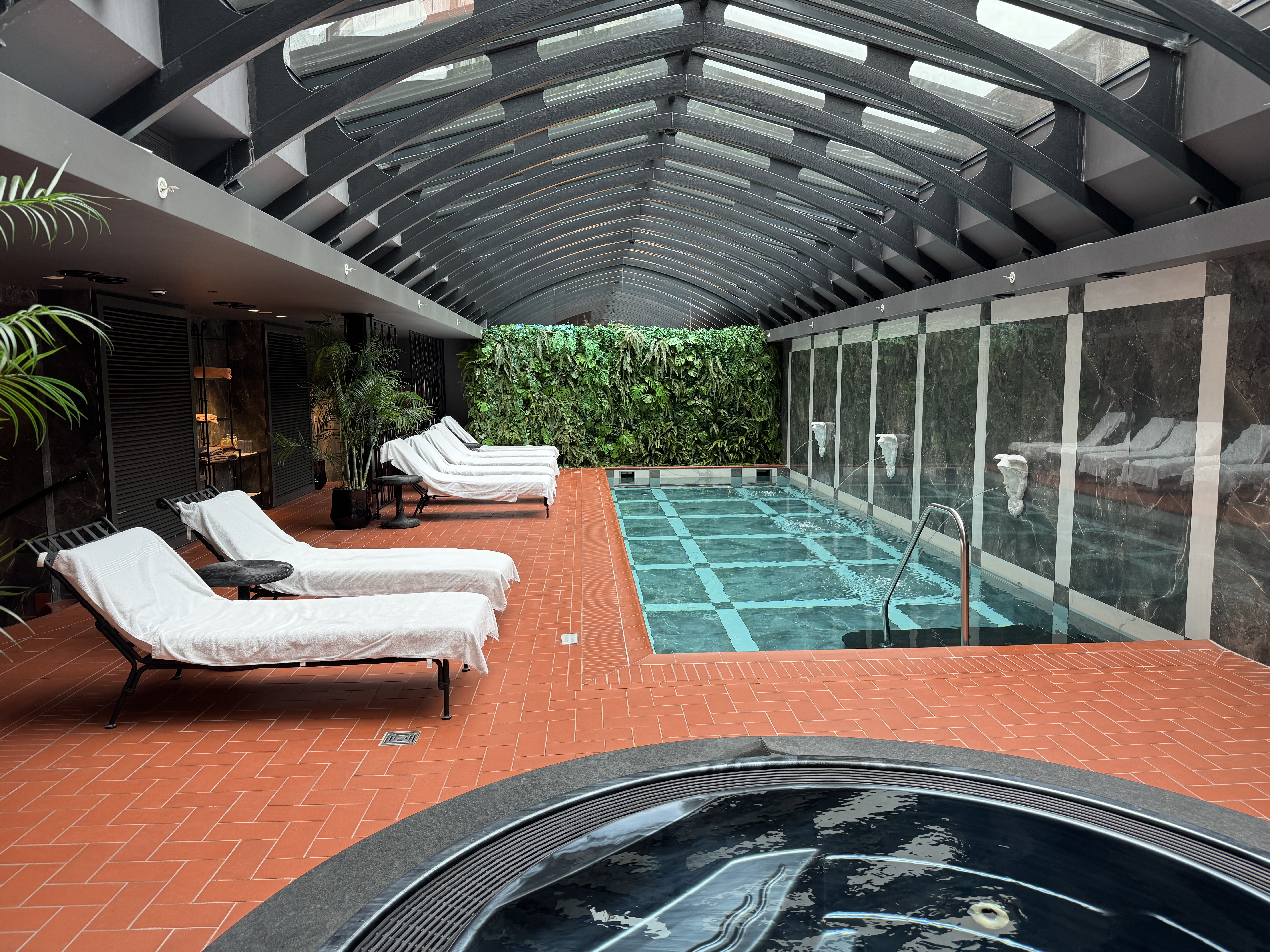 Hotel Telegraaf pool
