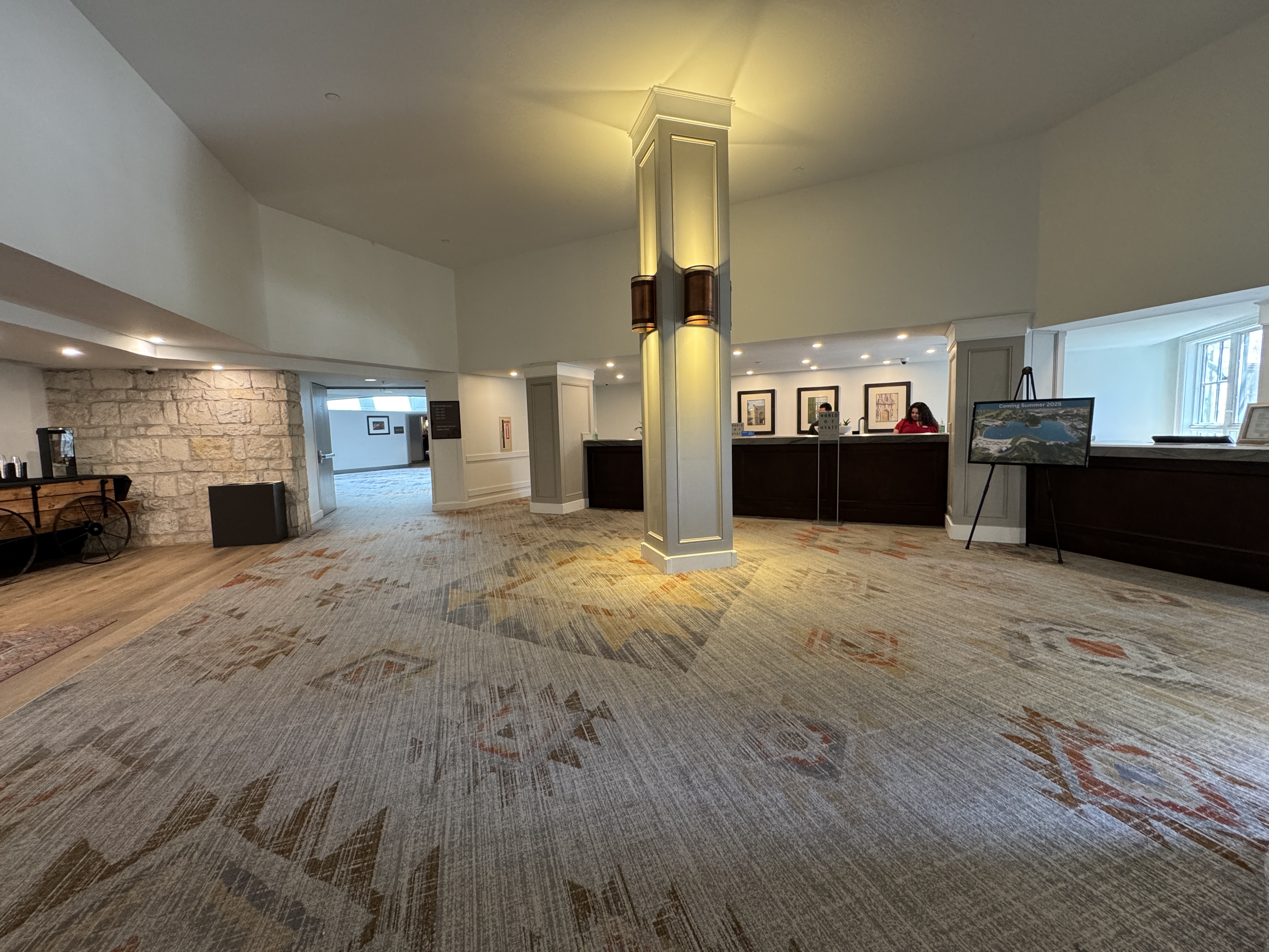 Hyatt Regency Hill Country Check in Desk