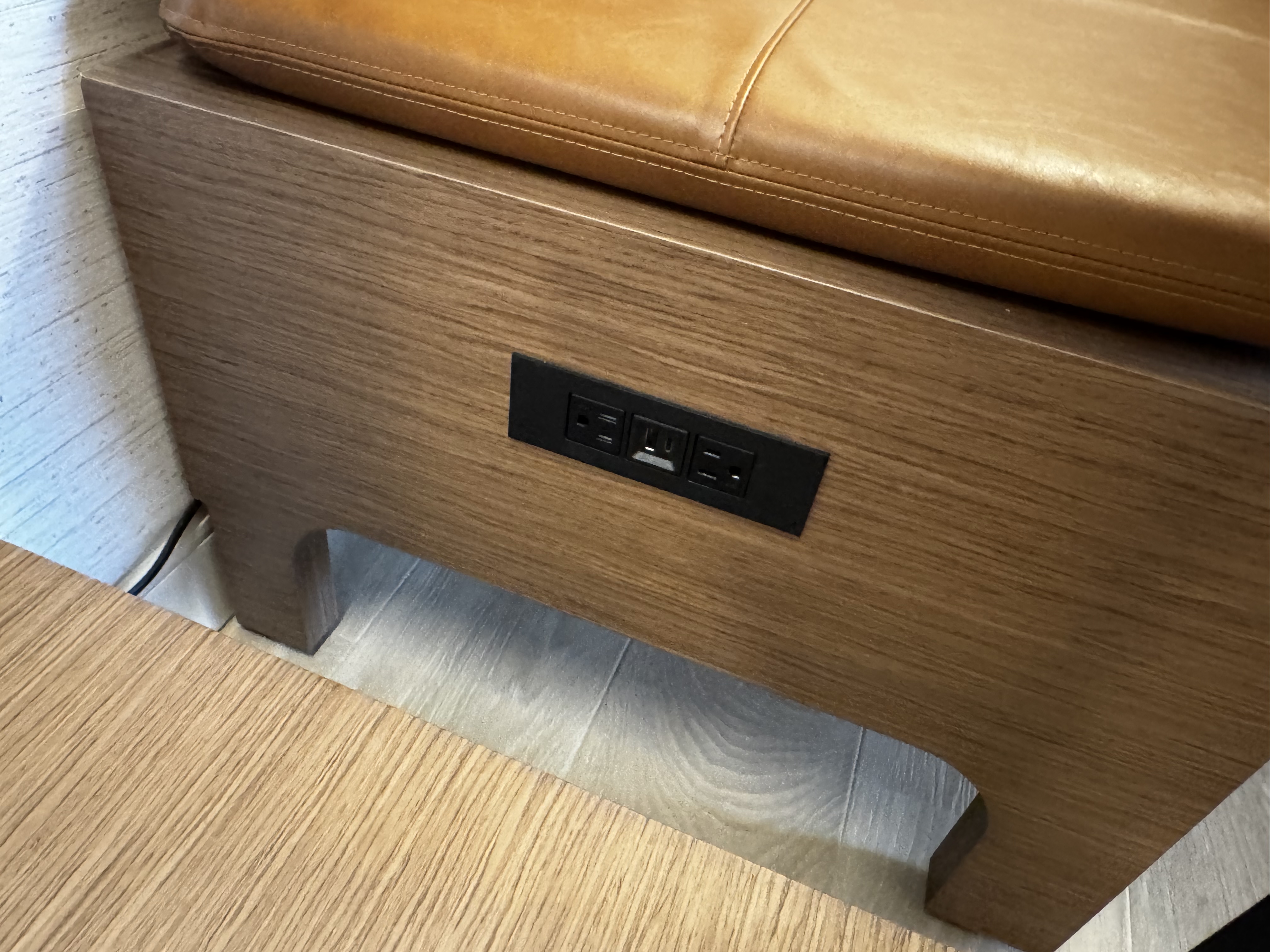 Hyatt Regency Irvine living room bench outlets