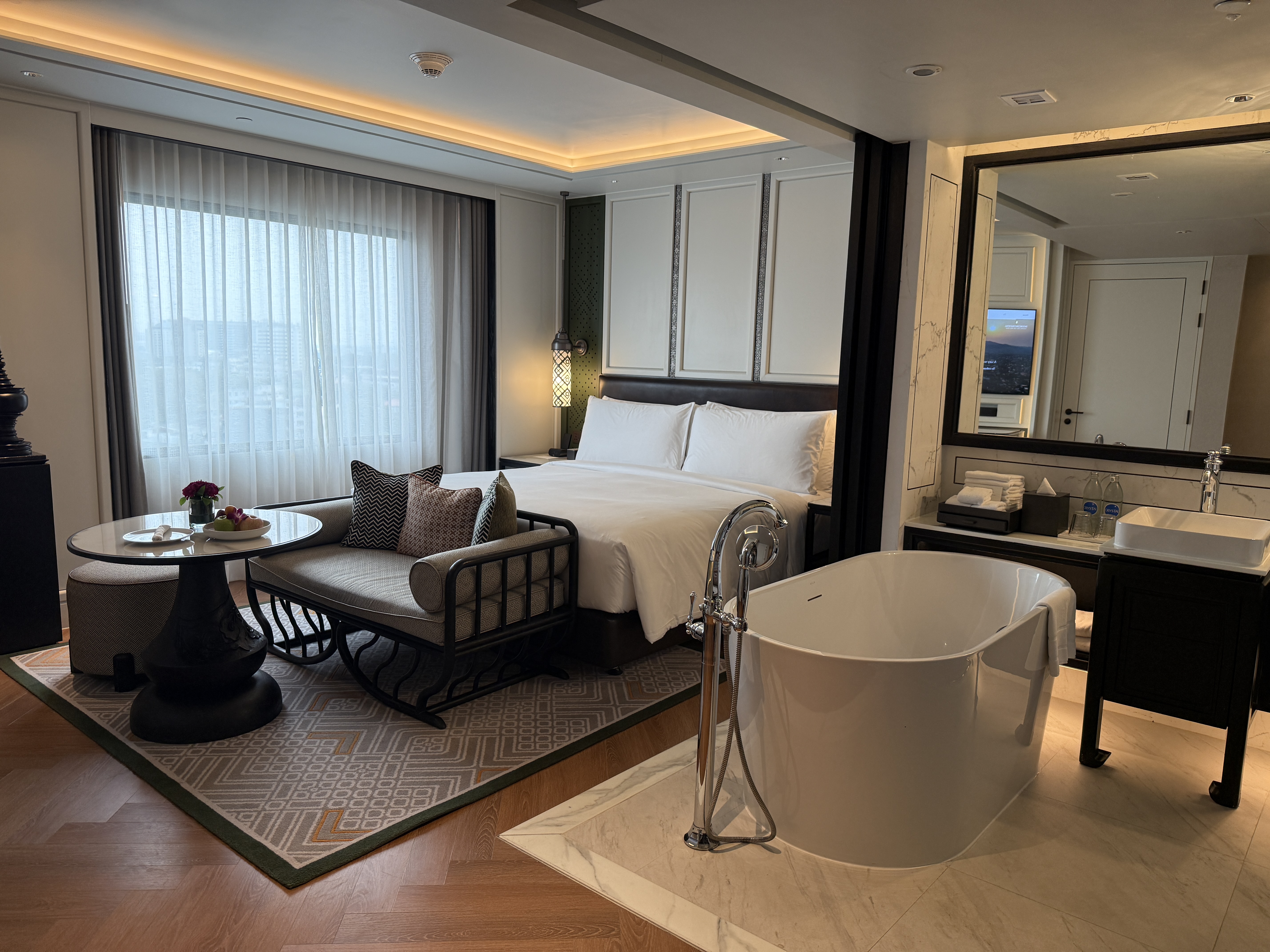 InterContinental Chiang Mai The Mae Ping King Classic Room