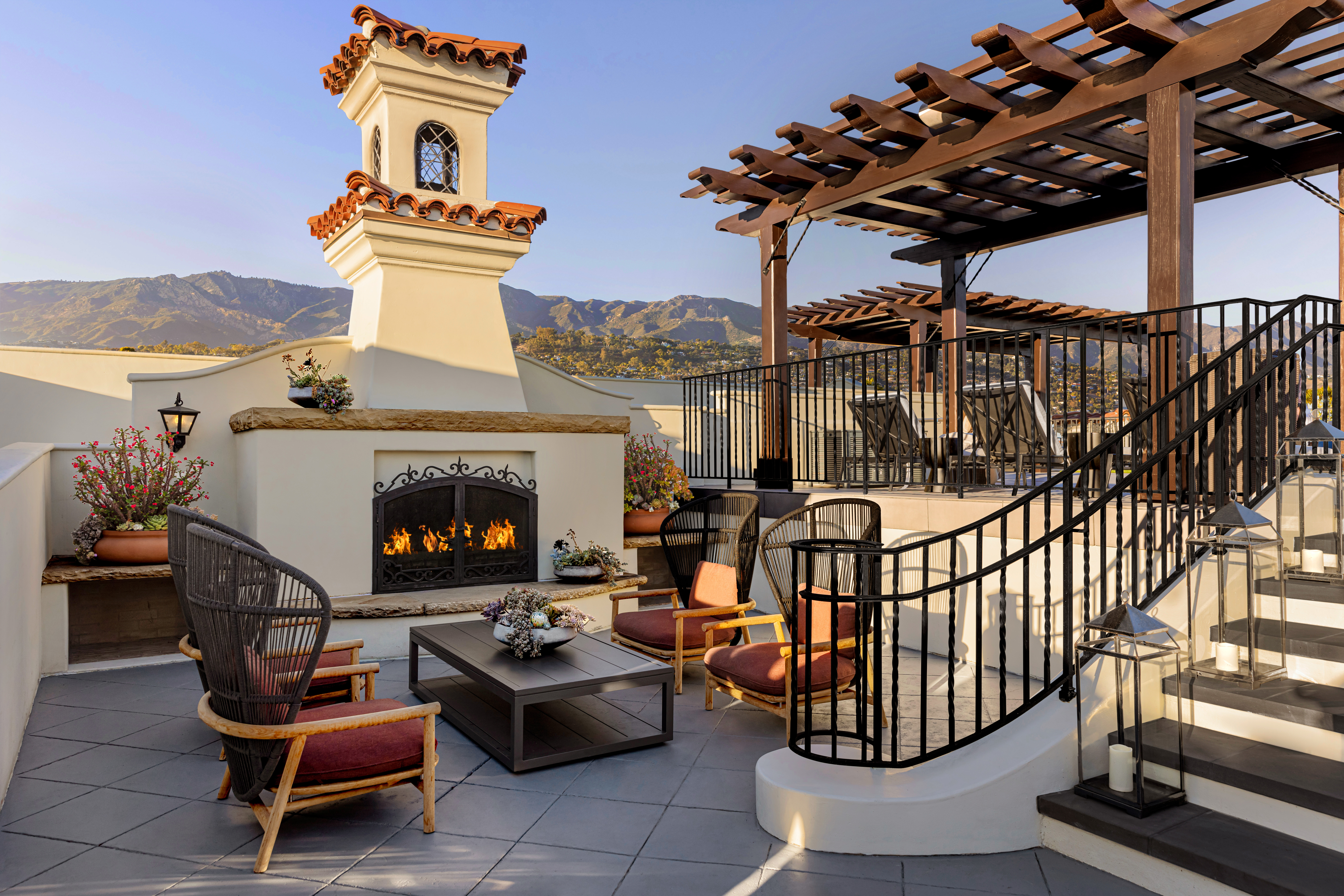 Bedroom at Kimpton Canary Hotel Santa Barbara Kimpton Canary Rooftop Lounge Courtesy of Kimpton Canary