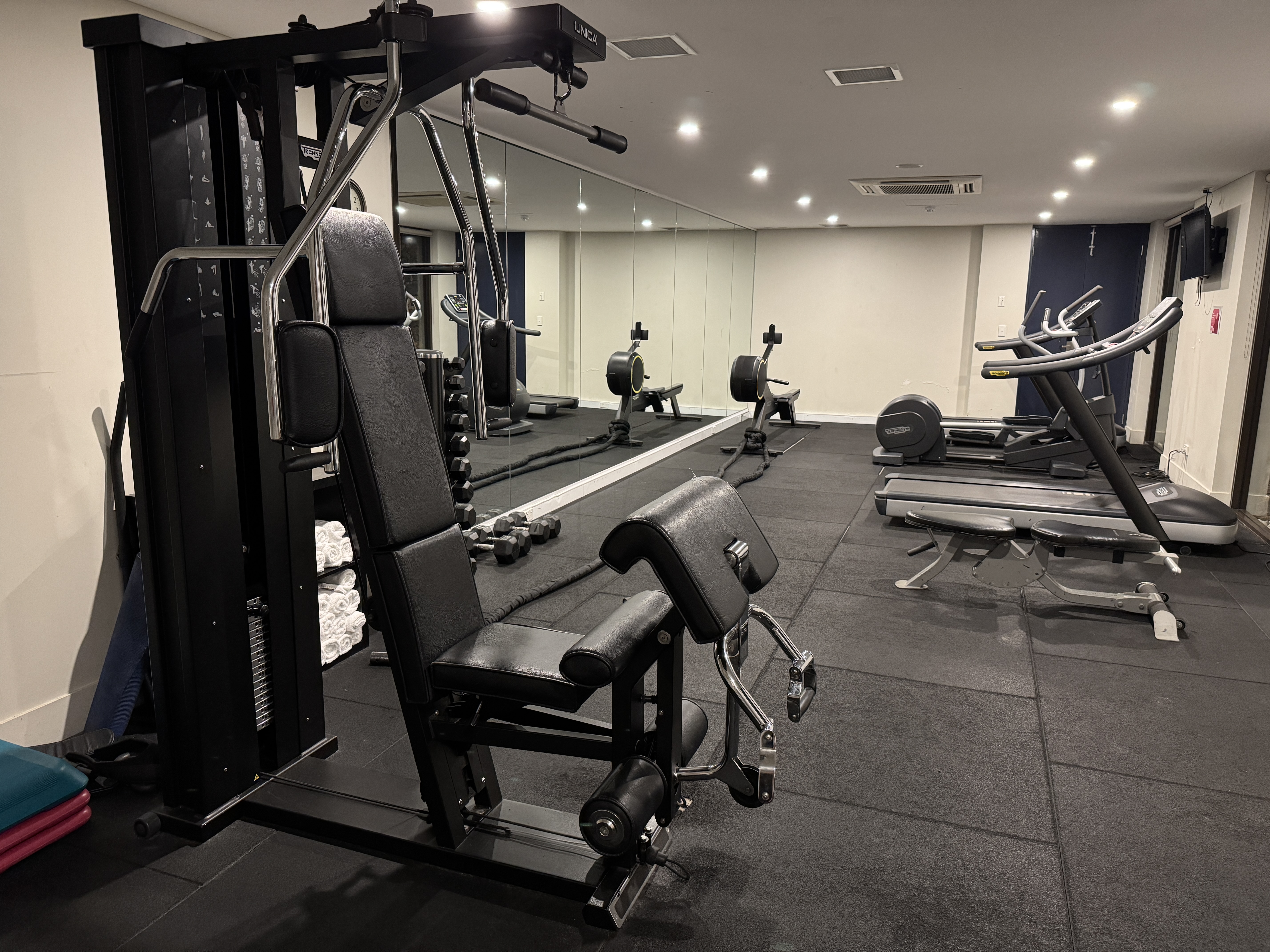 Pullman Bunker Bay Resort gym weights Pullman Bunker Bay Resort gym weights