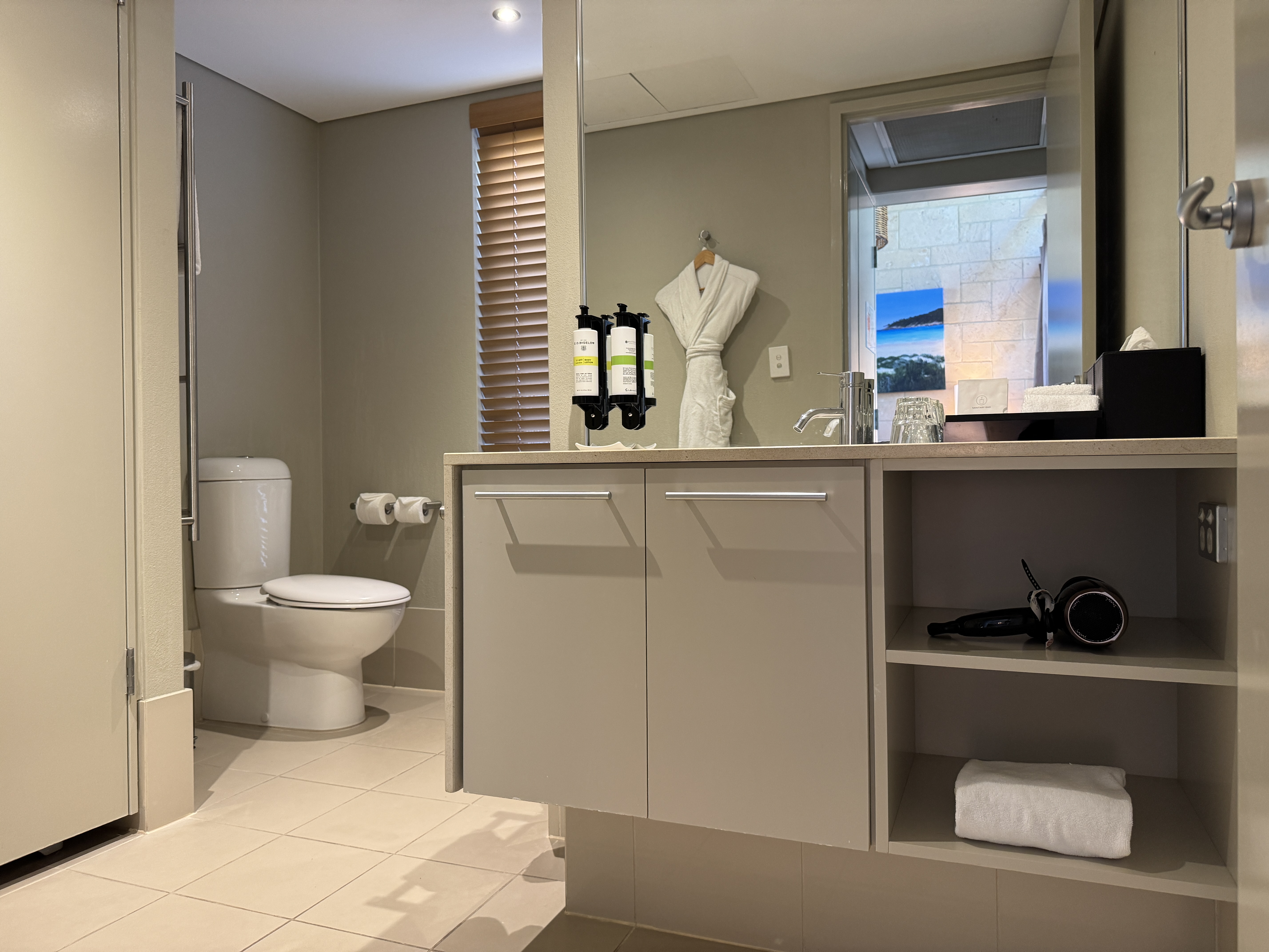 Pullman Bunker Bay Resort twin bath Pullman Bunker Bay Resort twin bath