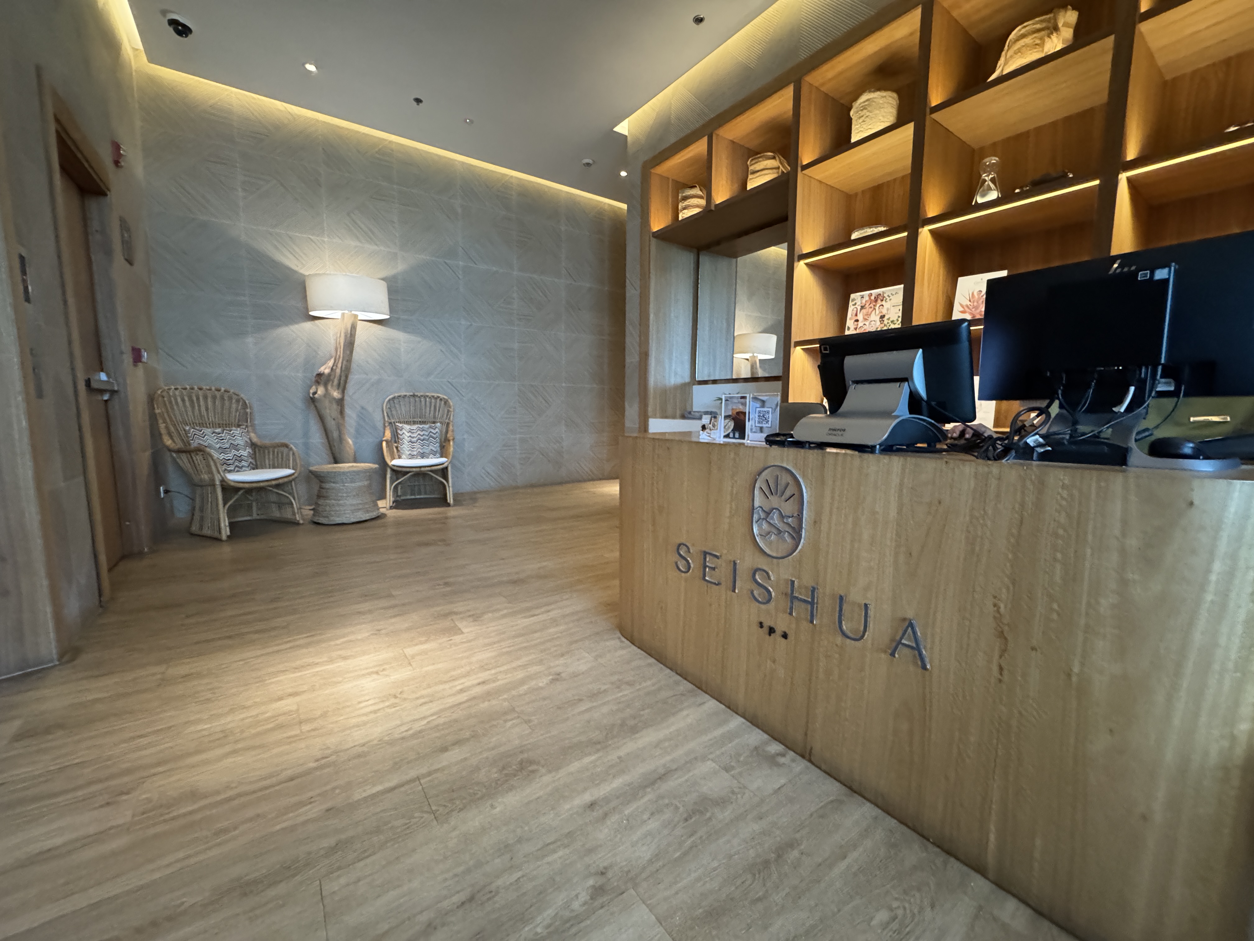 Santa Marta Marriott Spa Desk Santa Marta Marriott Spa Desk