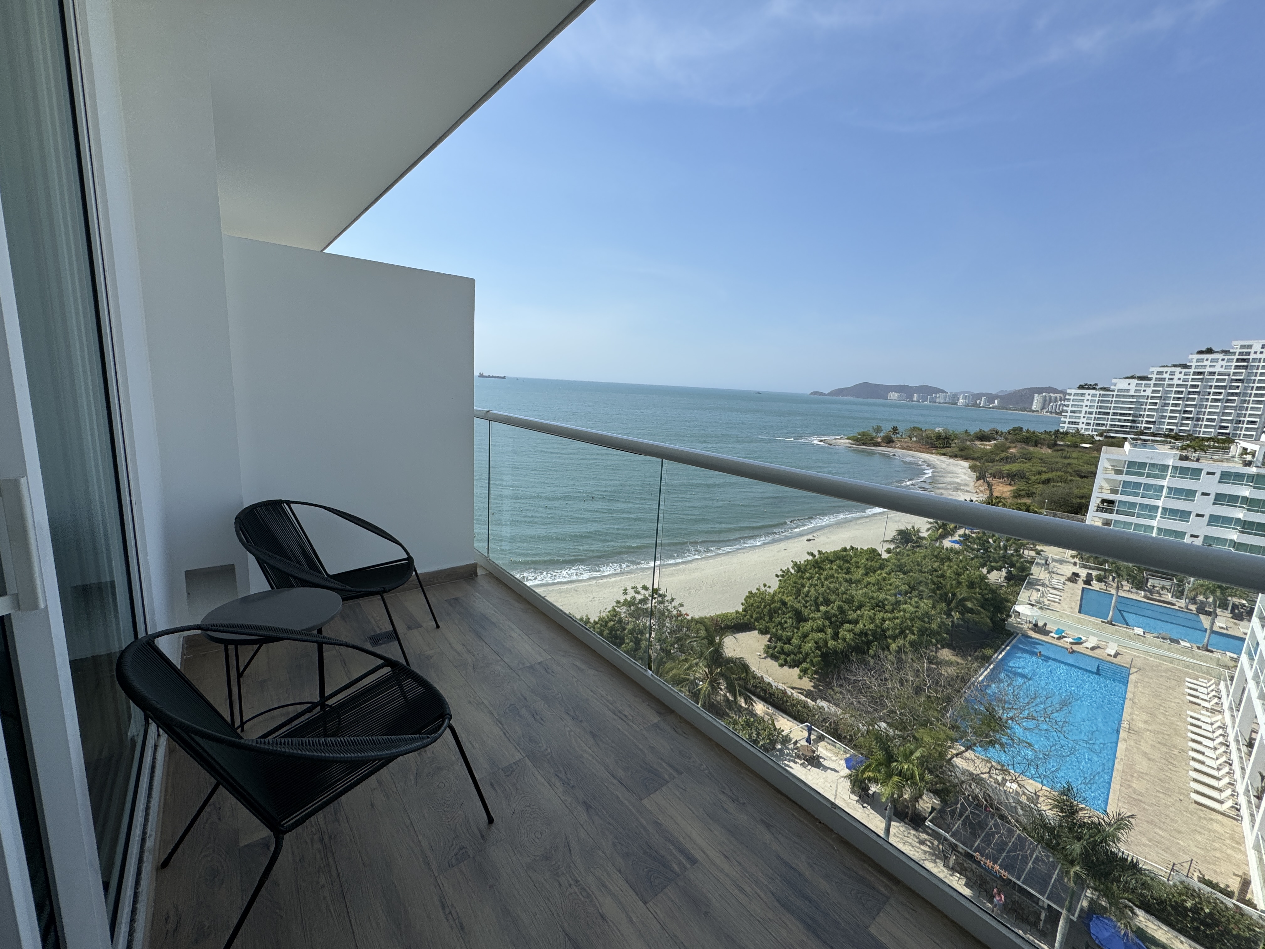 Santa Marta Marriott balcony with 2 chairs and table Santa Marta Marriott balcony with 2 chairs and table