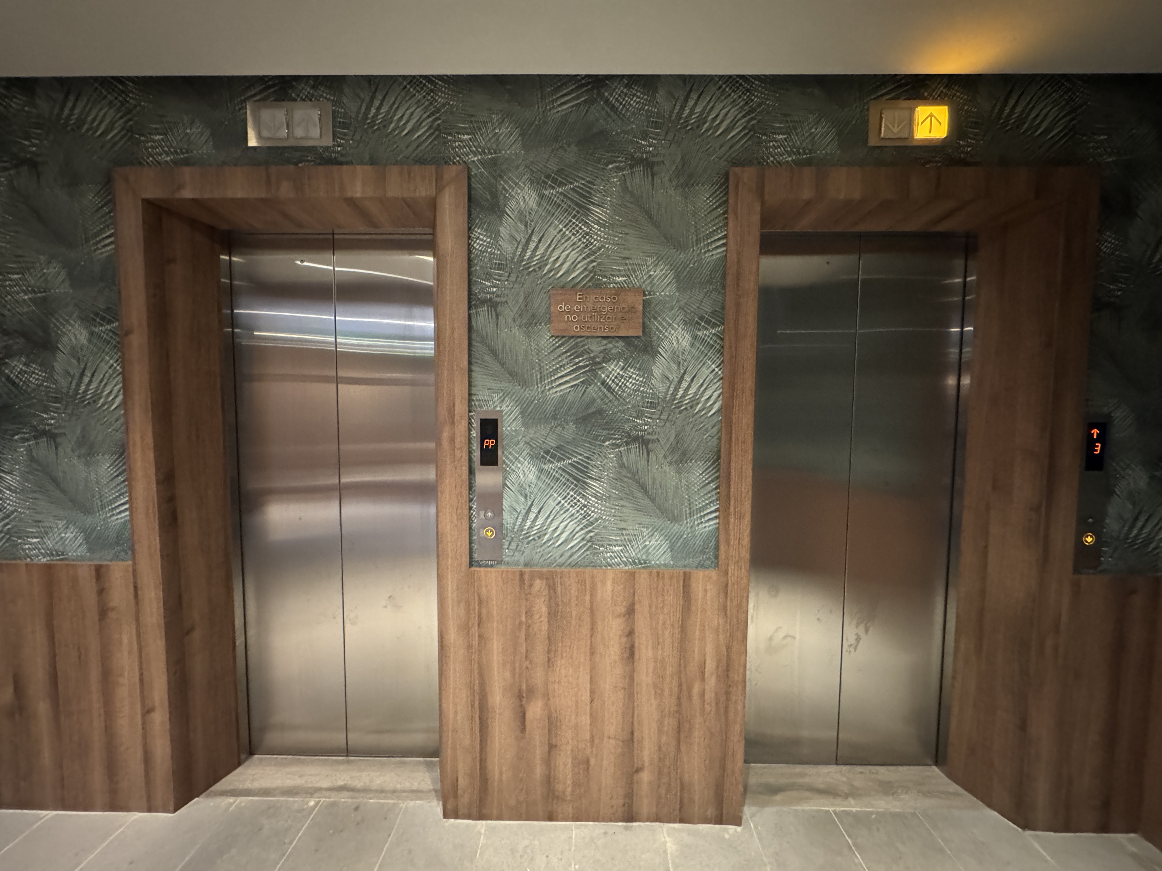 Santa Marta Marriott elevators Santa Marta Marriott elevators