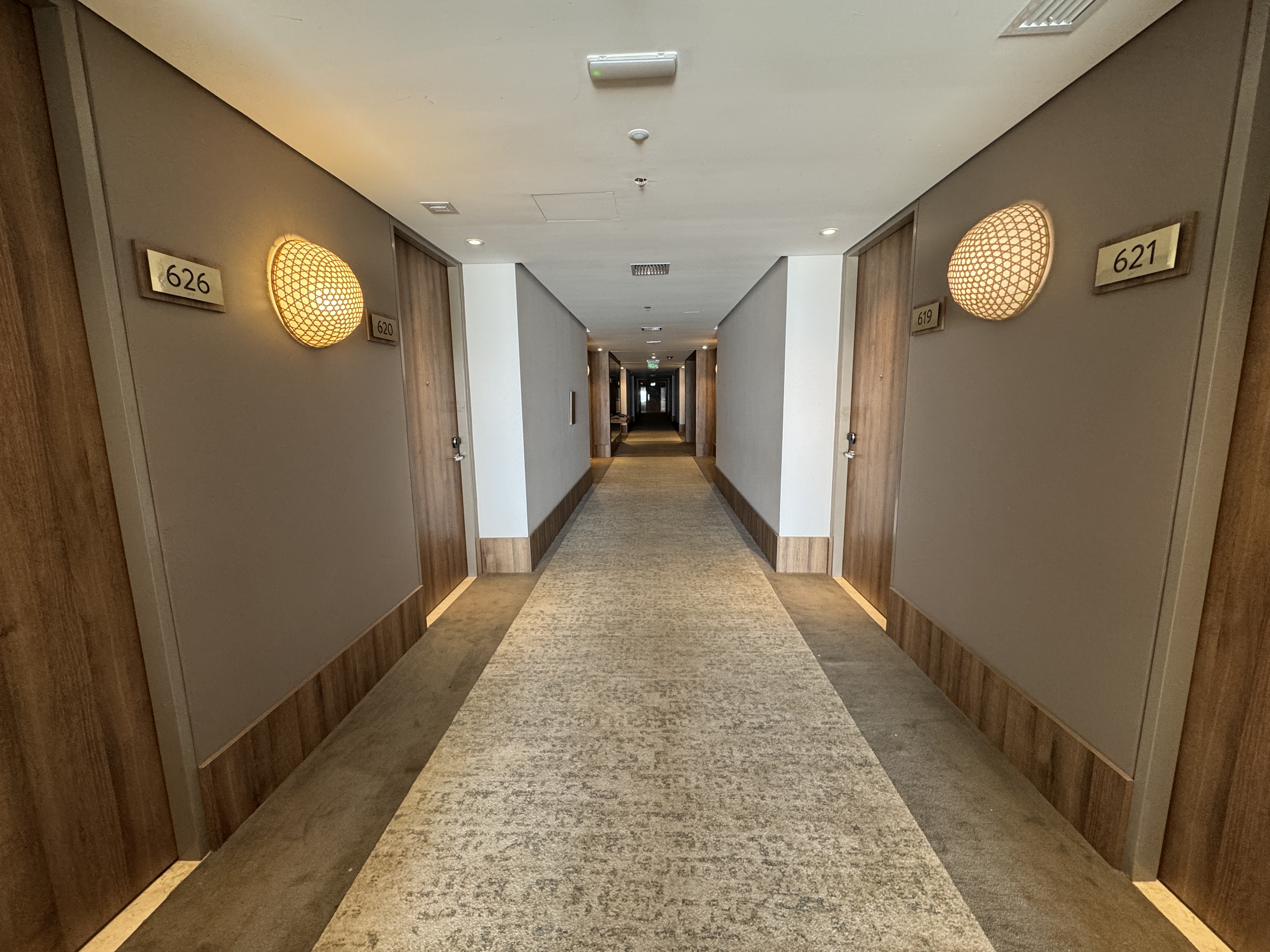 Santa Marta Marriott hallways Santa Marta Marriott hallways