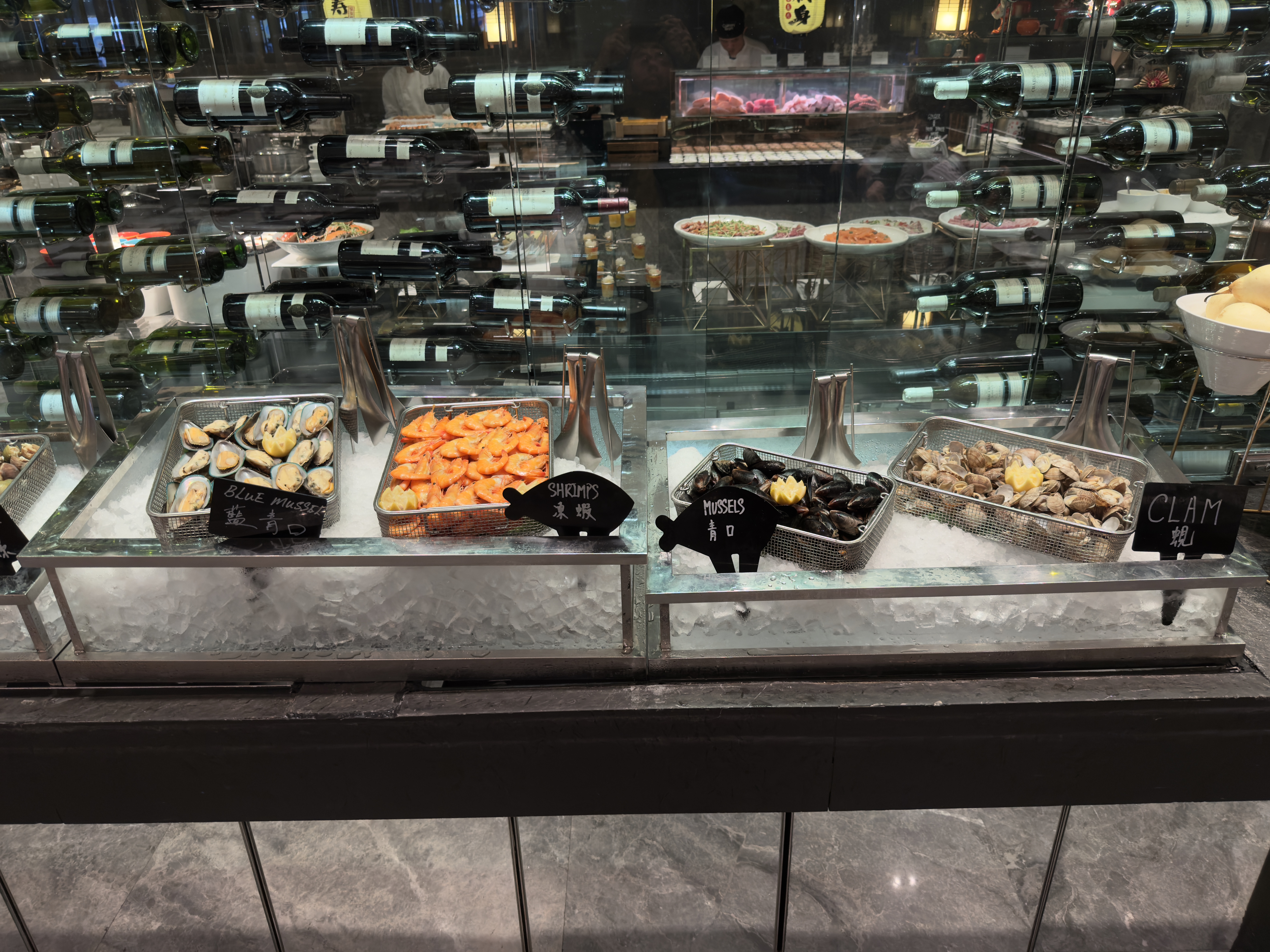 The Mira Hong Kong Yamm lunch buffet seafood