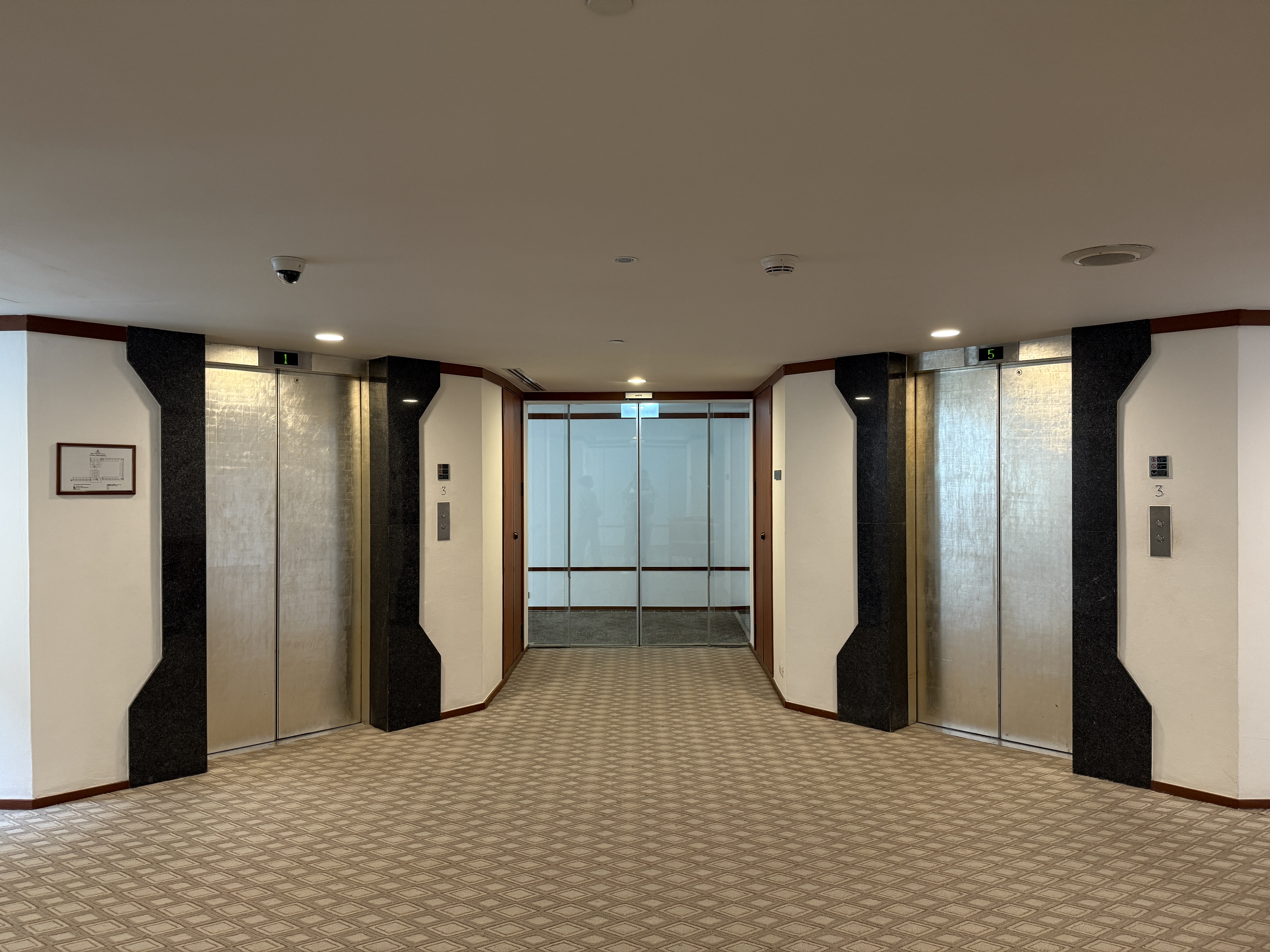 The Sukhothai Bangkok elevator guest floor