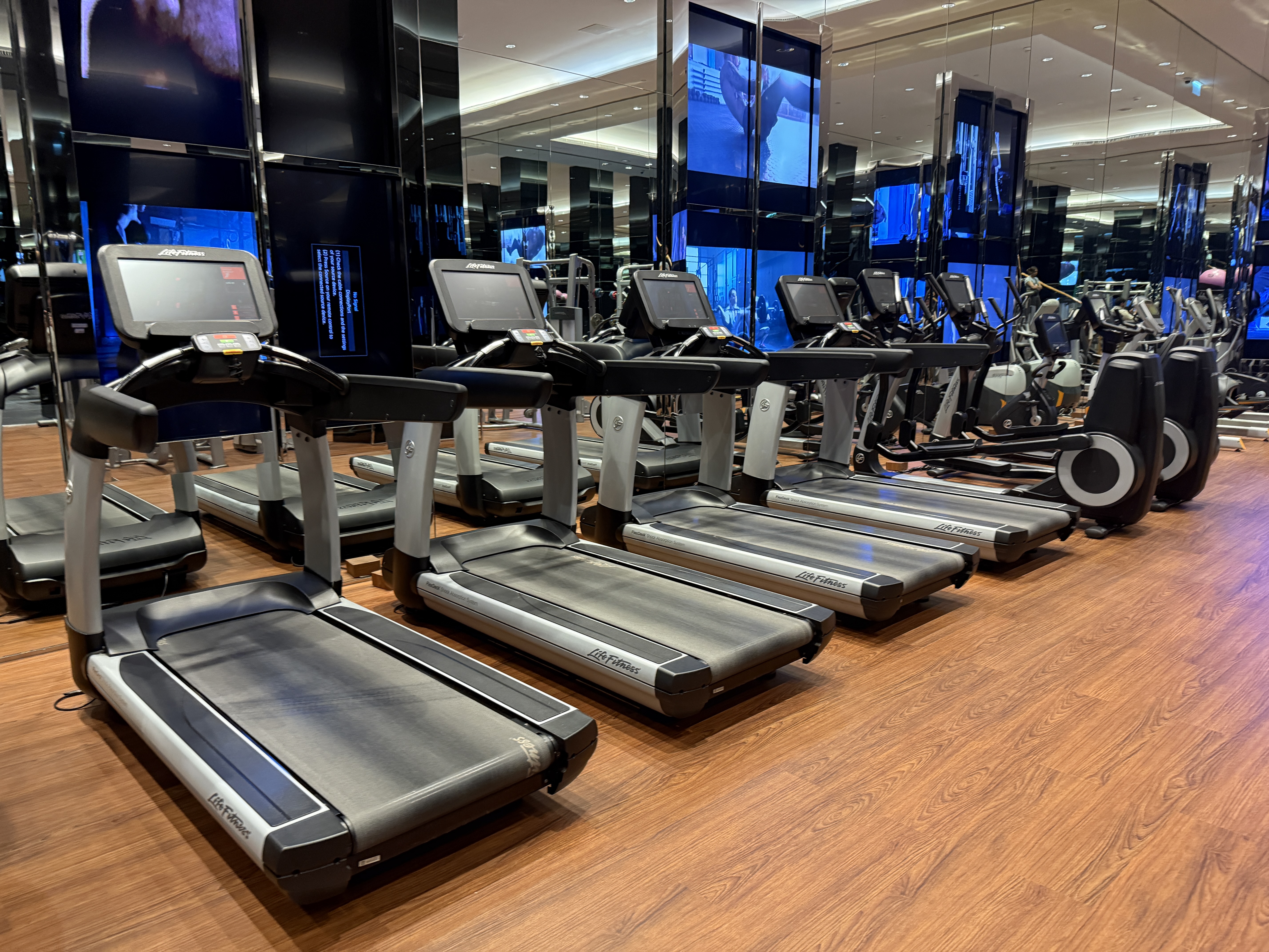 The Sukhothai Bangkok treadmills