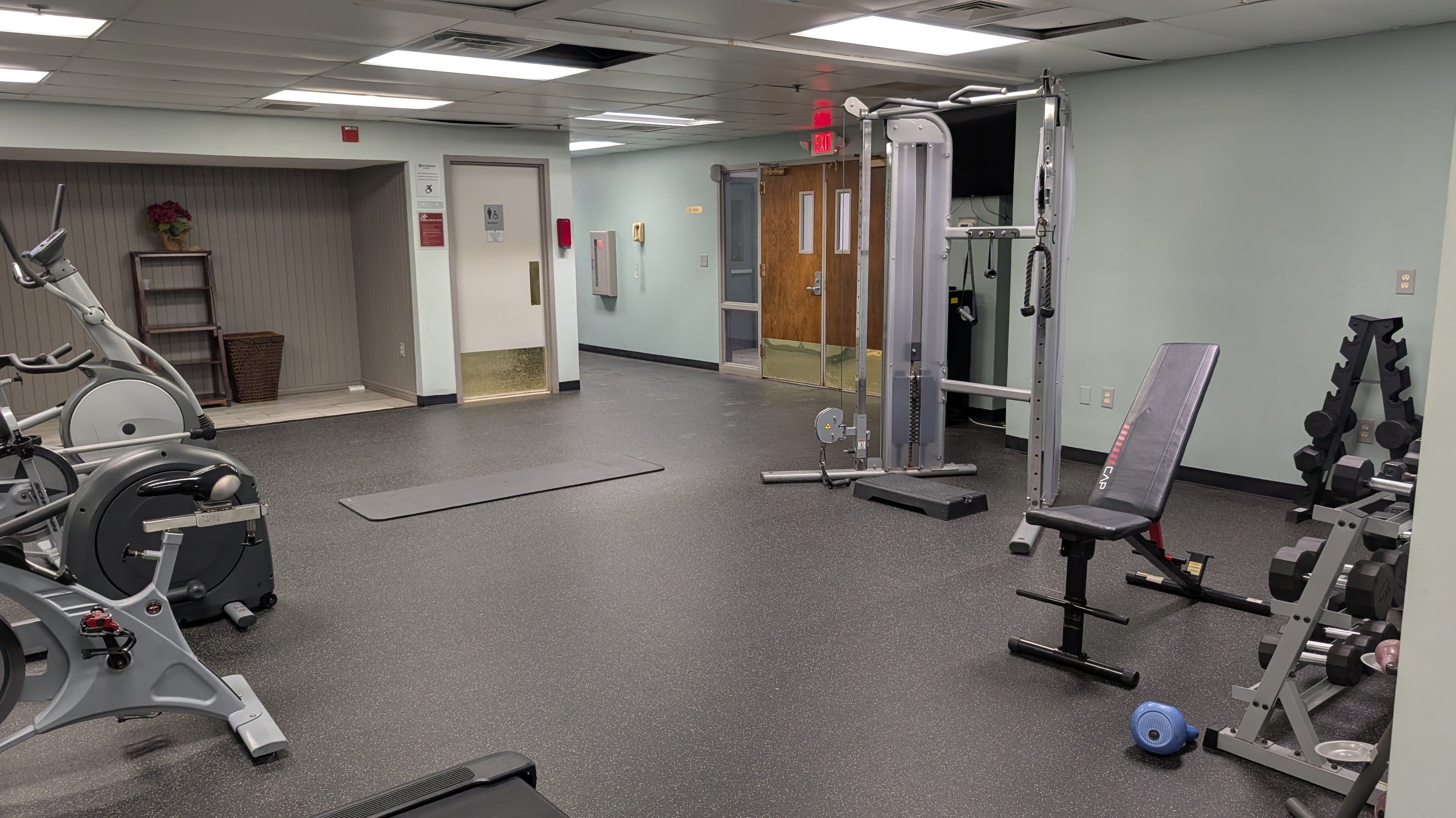 Wyndham Southbury fitness center amenities