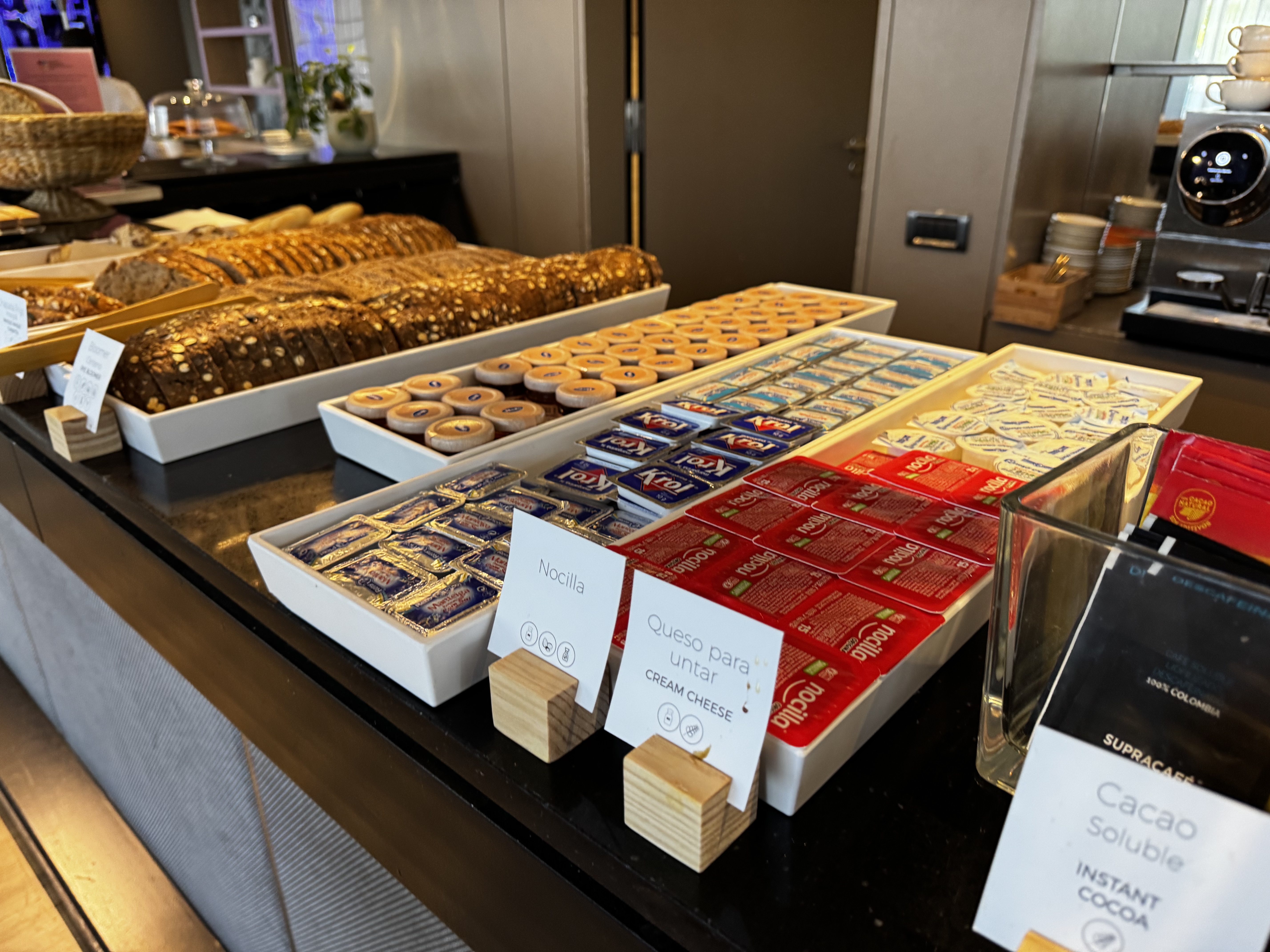 AC Hotel La Finca AC Lounge buffet bread AC Hotel La Finca AC Lounge buffet bread