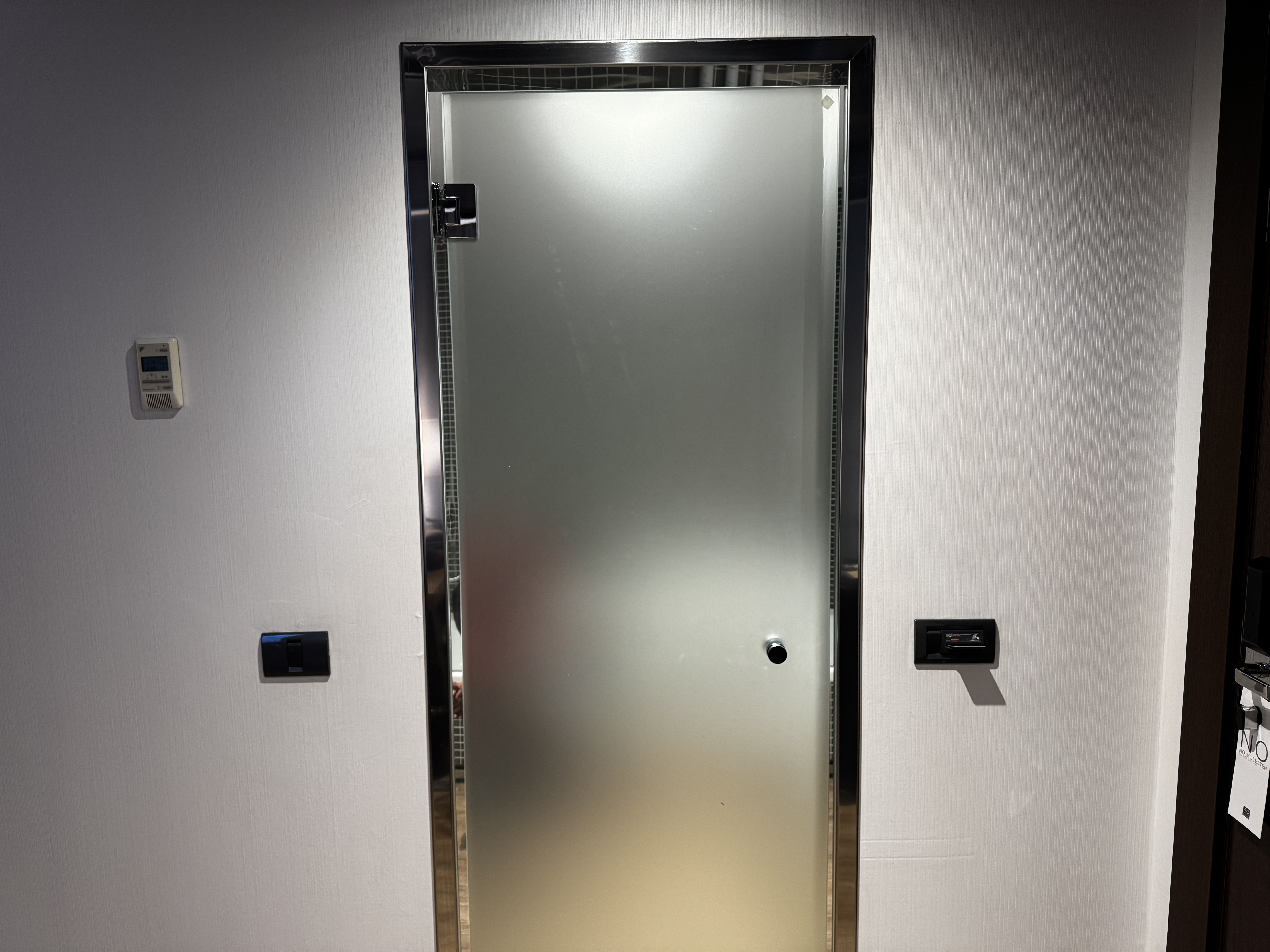 AC Hotel La Finca bathroom door AC Hotel La Finca bathroom door