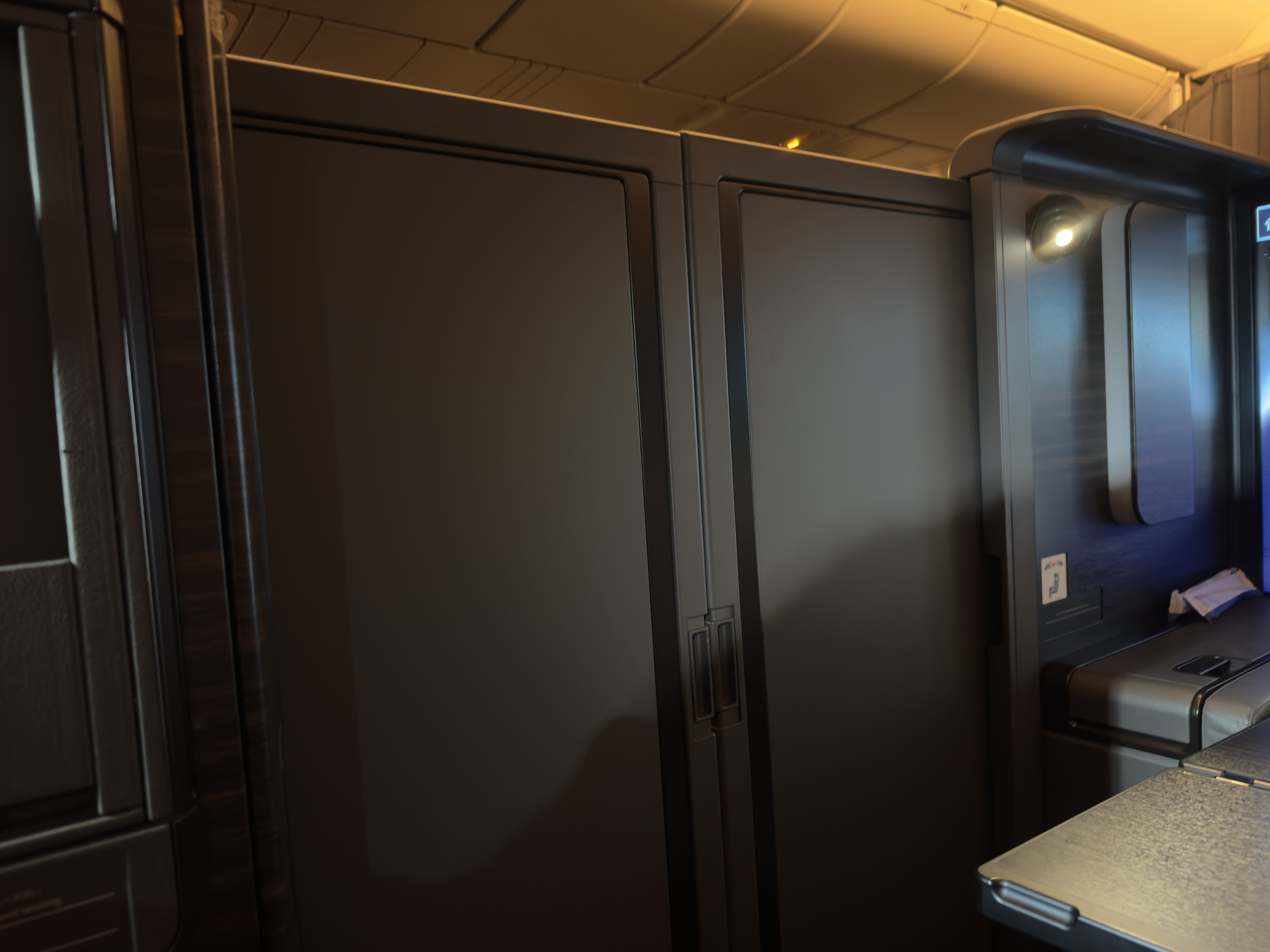 ANA First class sliding door ANA First class sliding door