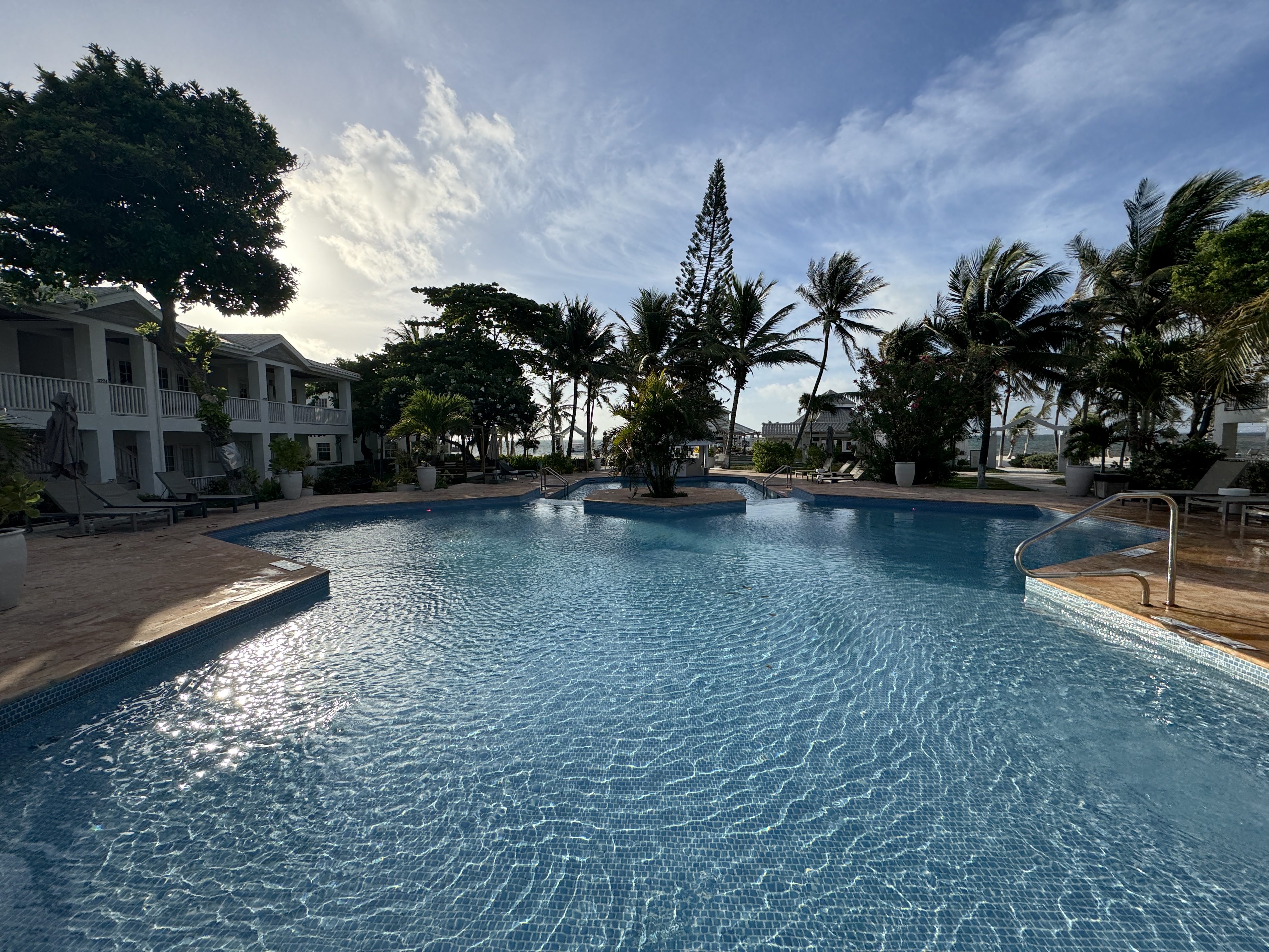 Alaia Belize Kid Friendly Pool Reef House Side Alaia Belize Kid Friendly Pool Reef House Side