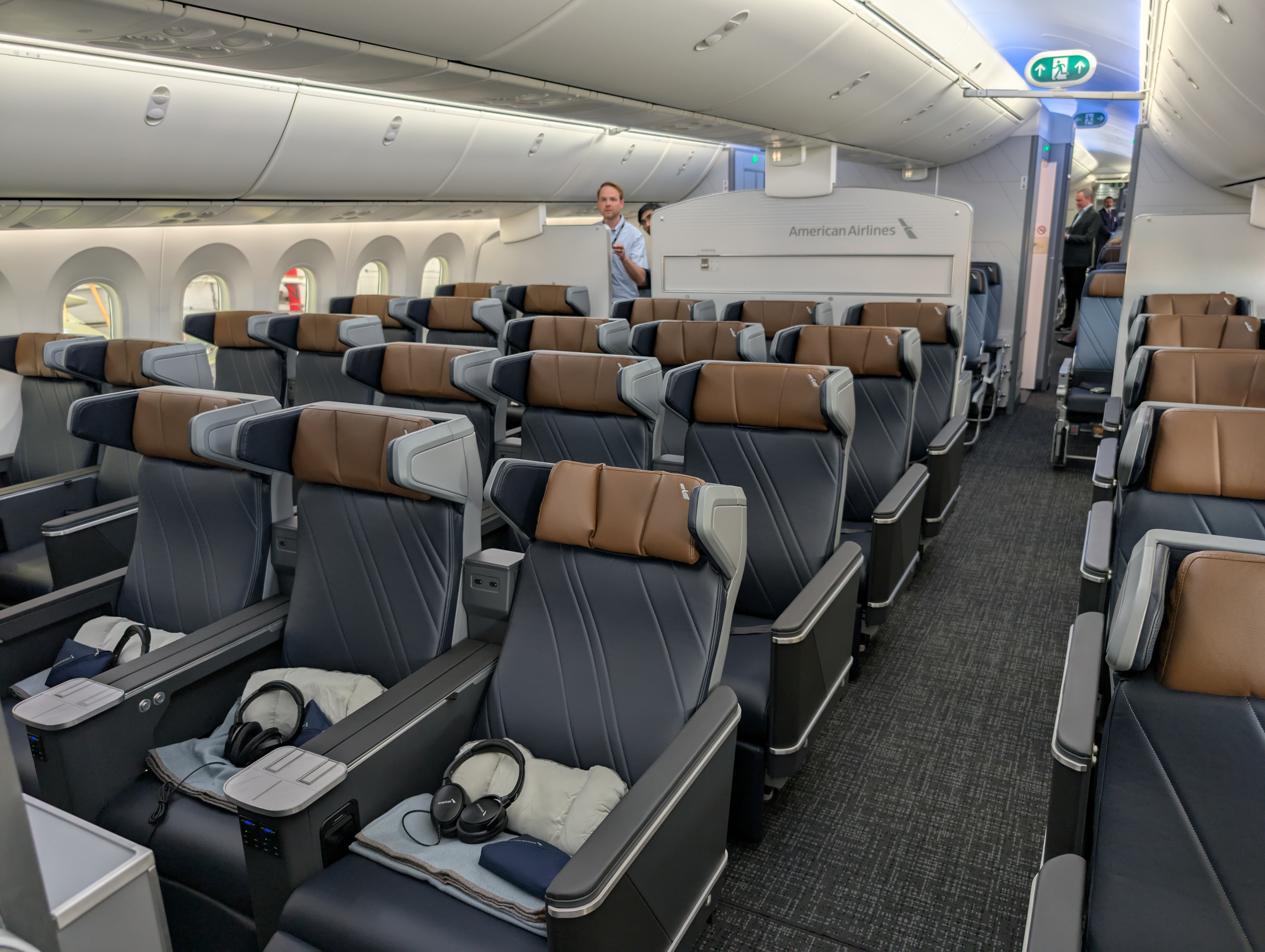 American Airlines 787 9P Premium Economy cabin