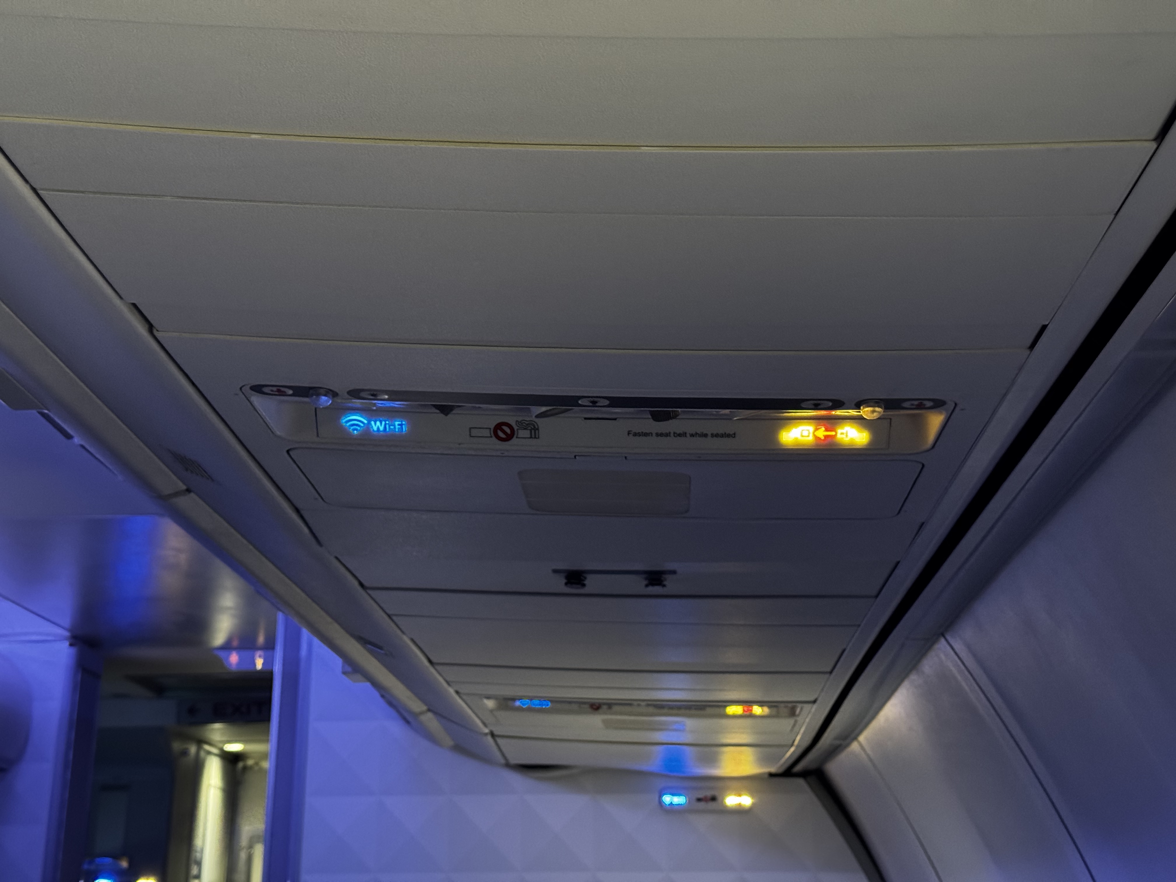 Delta One B757 200 LAX BOS WiFi sign