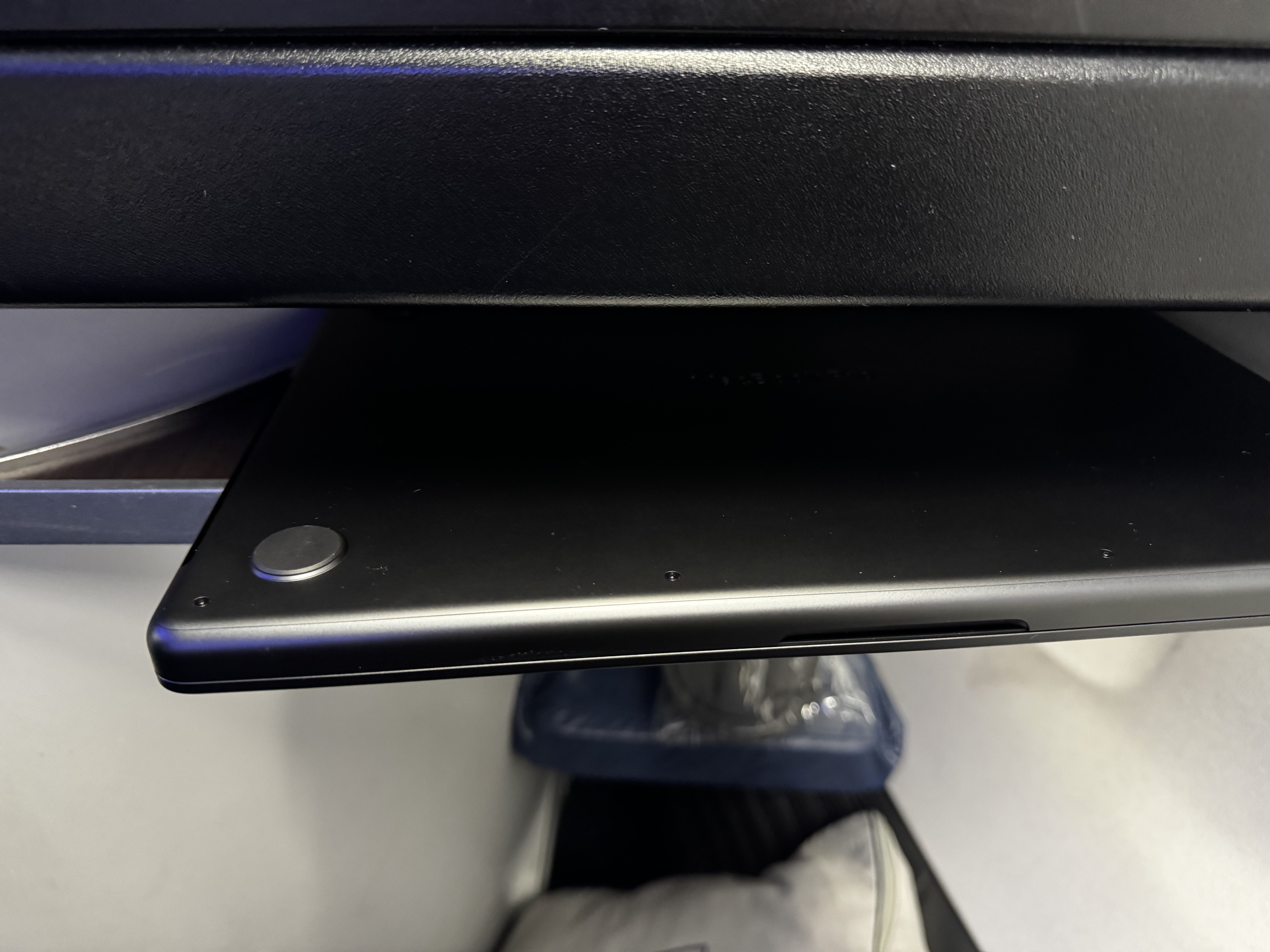 Delta One B757 200 LAX BOS laptop under screen
