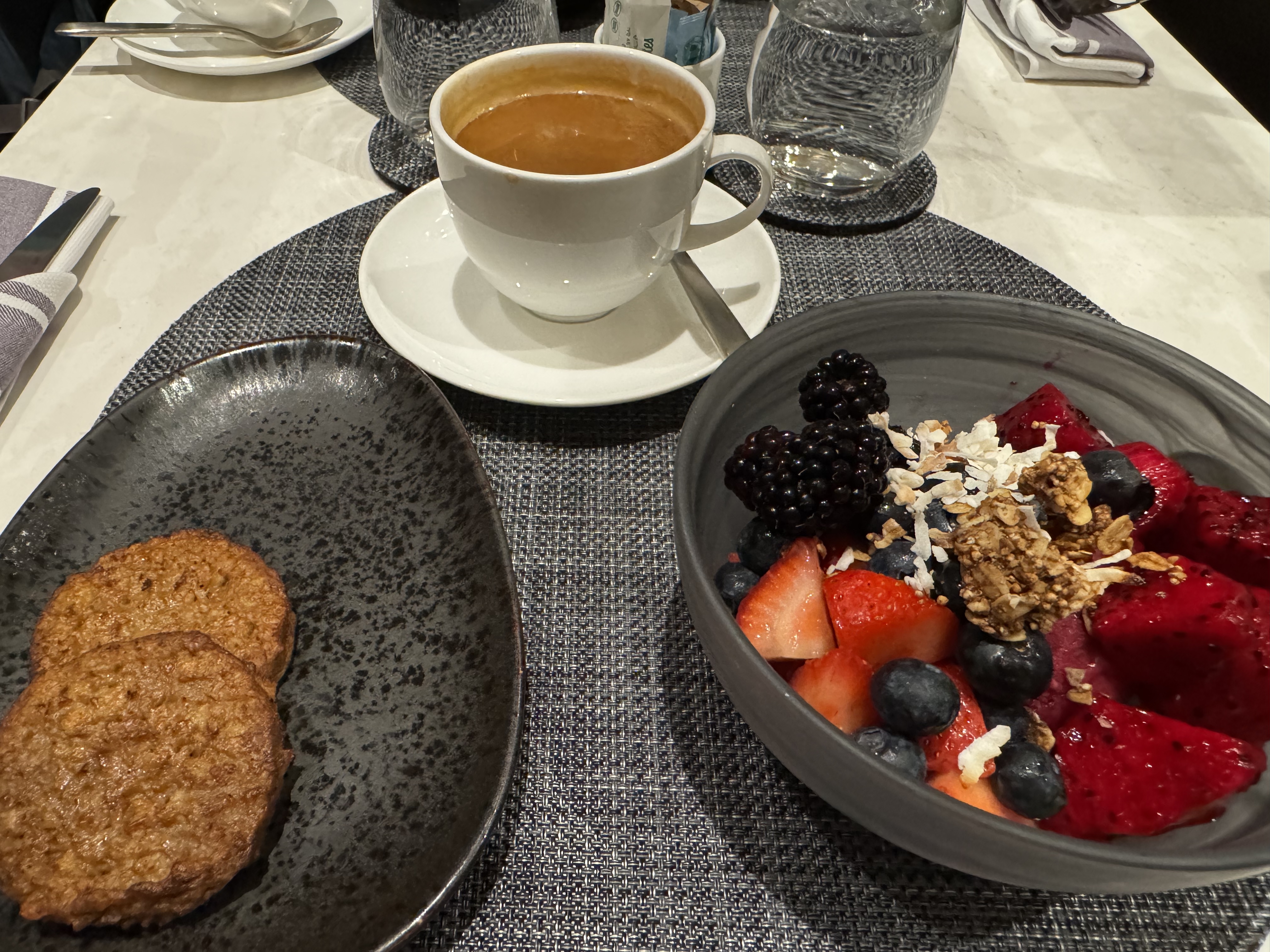 Delta One Lounge LAX breakfast items