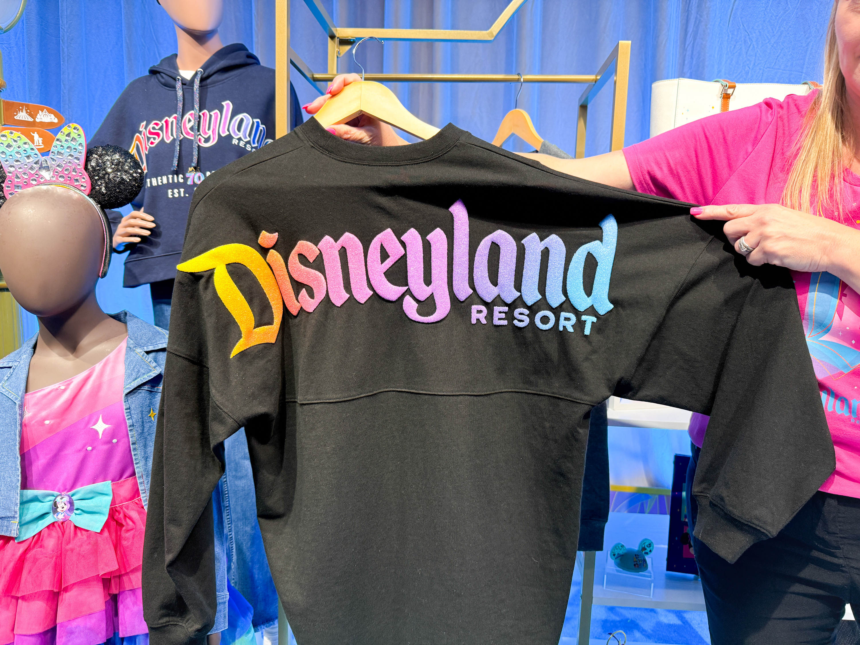 Disneyland 70 sweatshirt Disneyland 70 sweatshirt