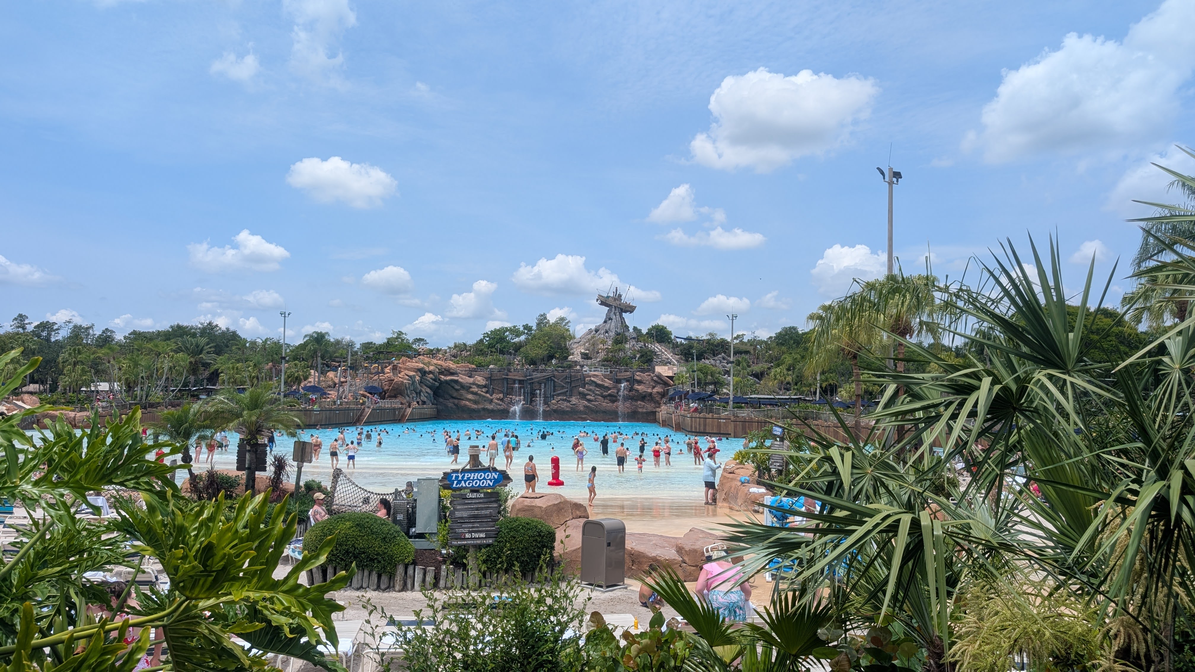 Disneys Typhoon Lagoon Disneys Typhoon Lagoon