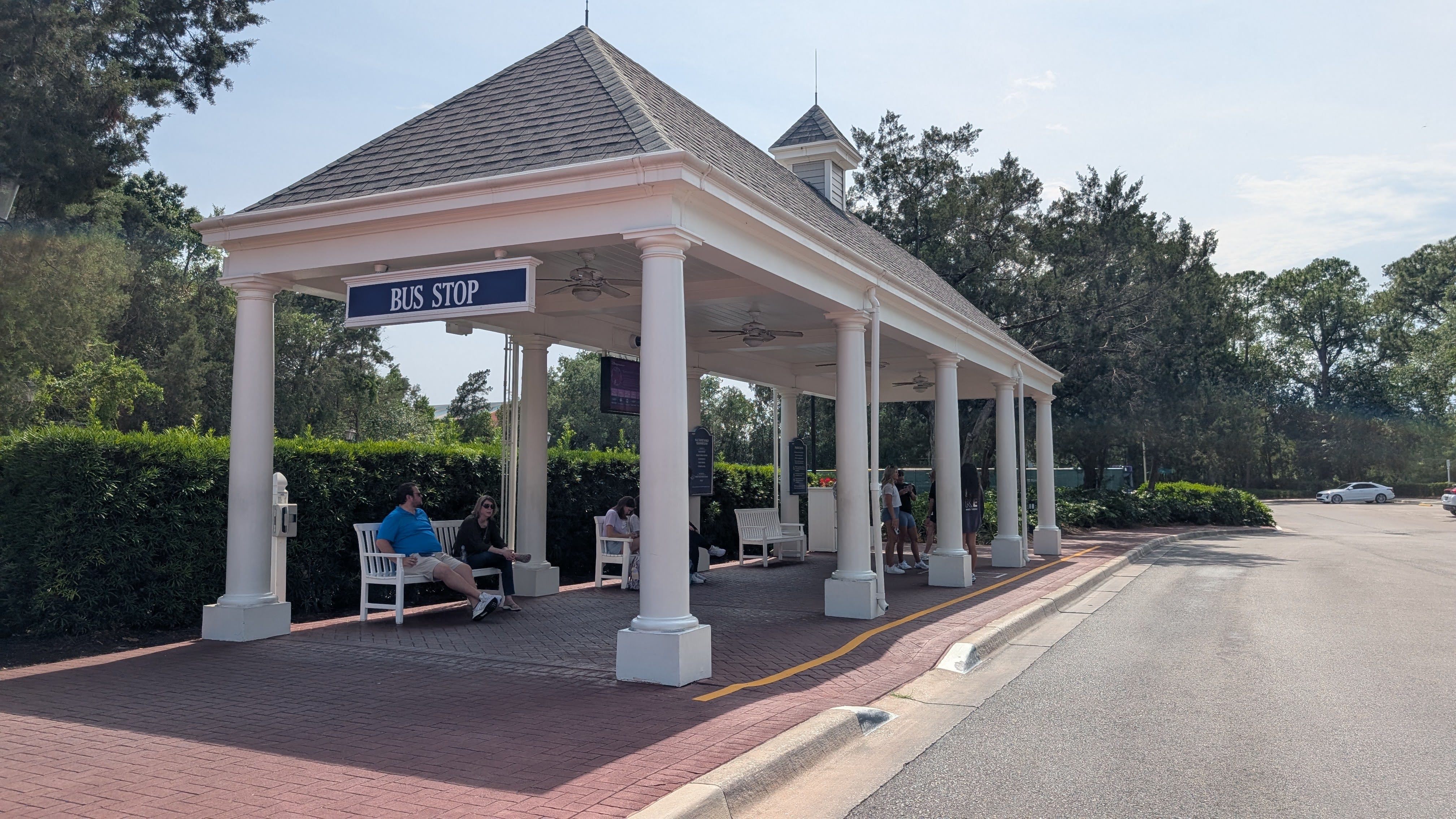 Disneys Yacht Club Resort amenities bus transportation Disneys Yacht Club Resort amenities bus transportation