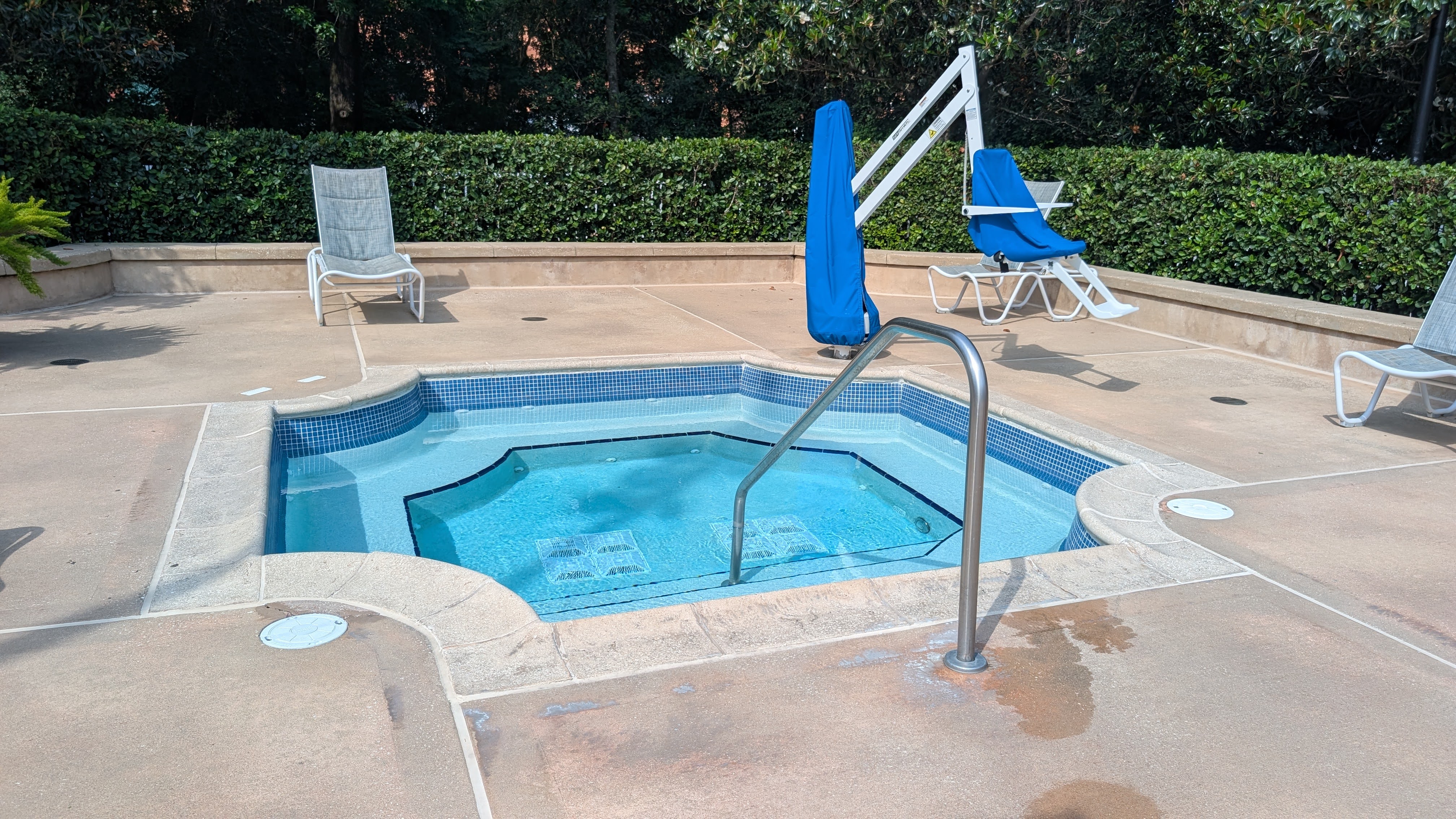 Disneys Yacht Club Resort amenities leisure pool spa Disneys Yacht Club Resort amenities leisure pool spa