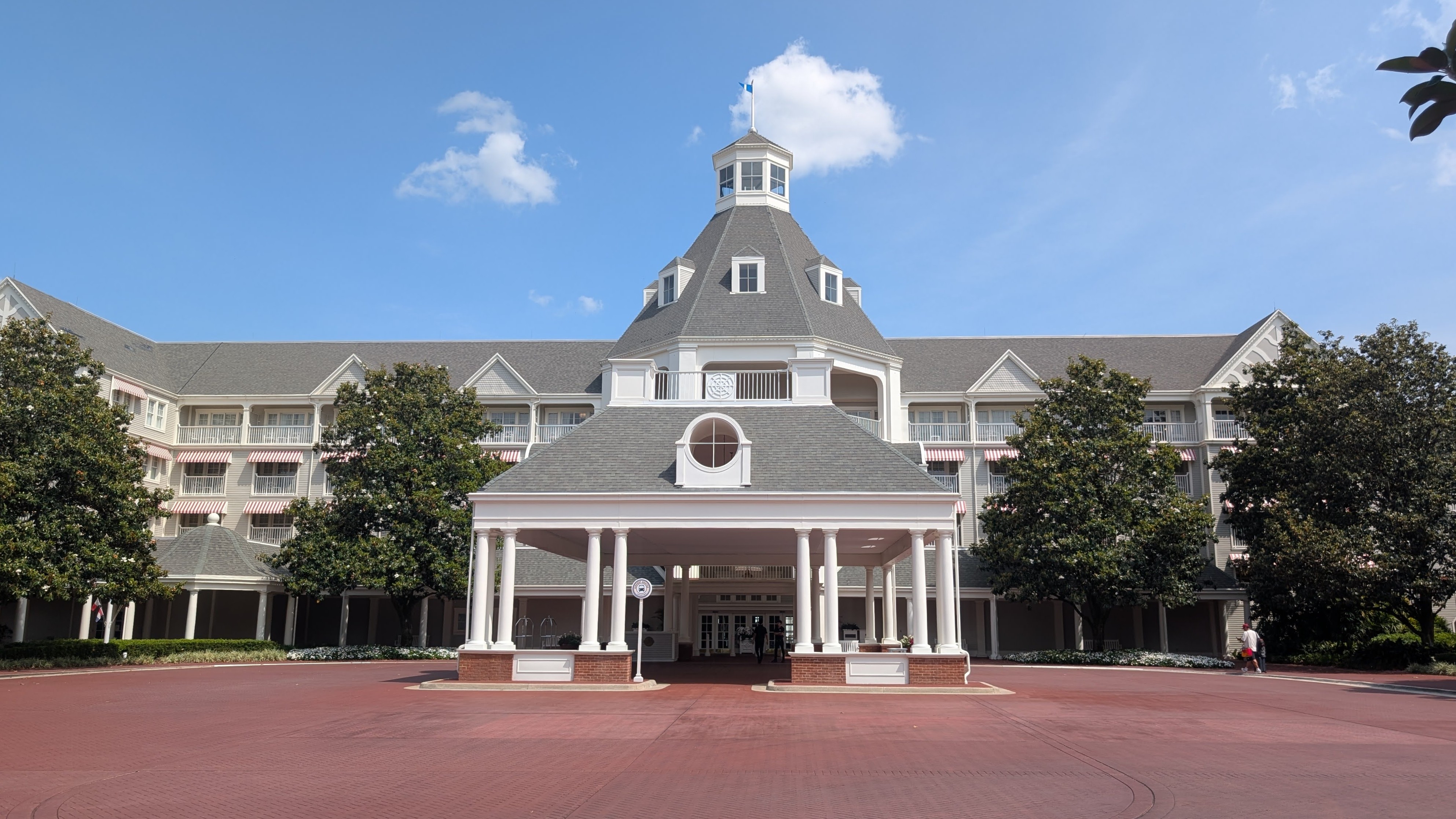 Disneys Yacht Club Resort front entrance drive Disneys Yacht Club Resort front entrance drive