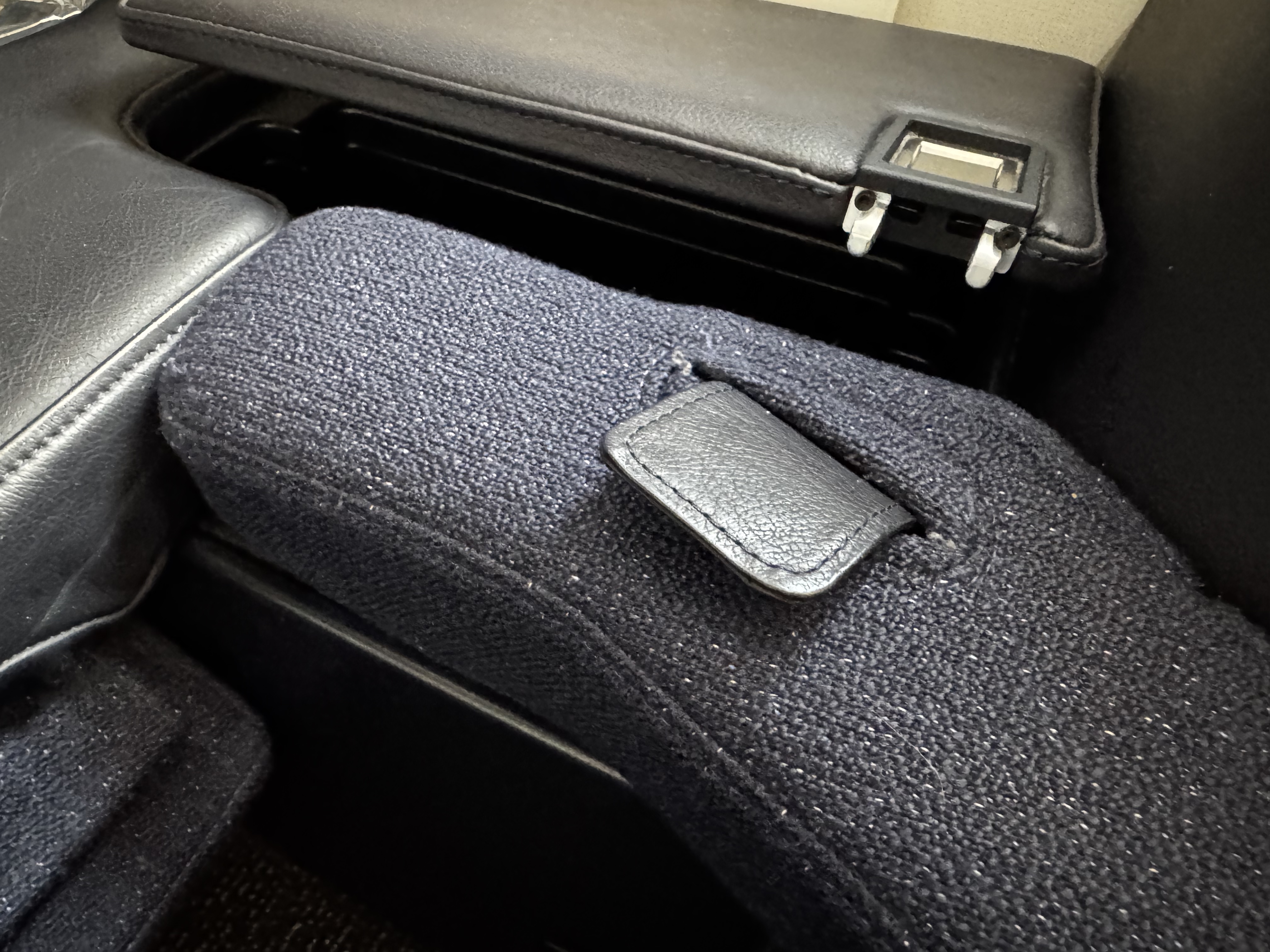Finnair A350XWB business class sleeping belt