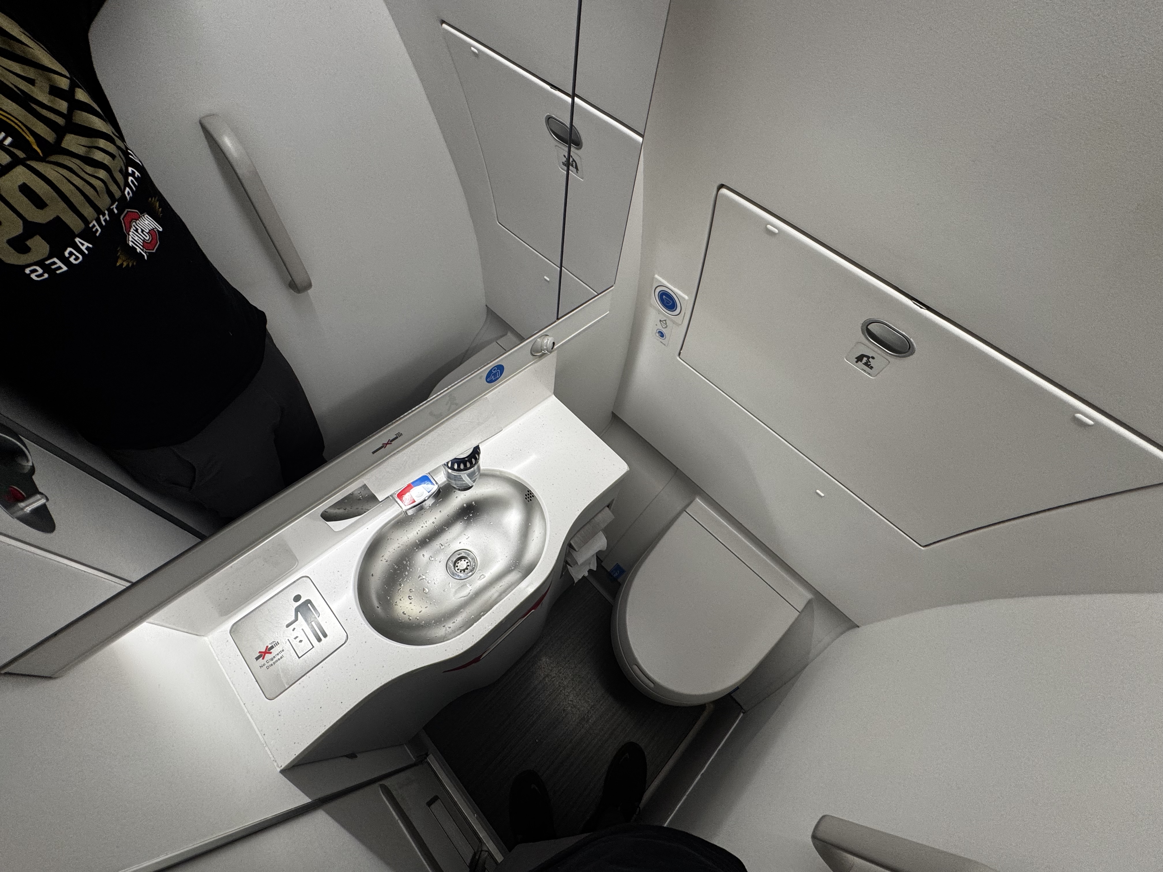 Finnair A350XWB economy lavatory Finnair A350XWB economy lavatory