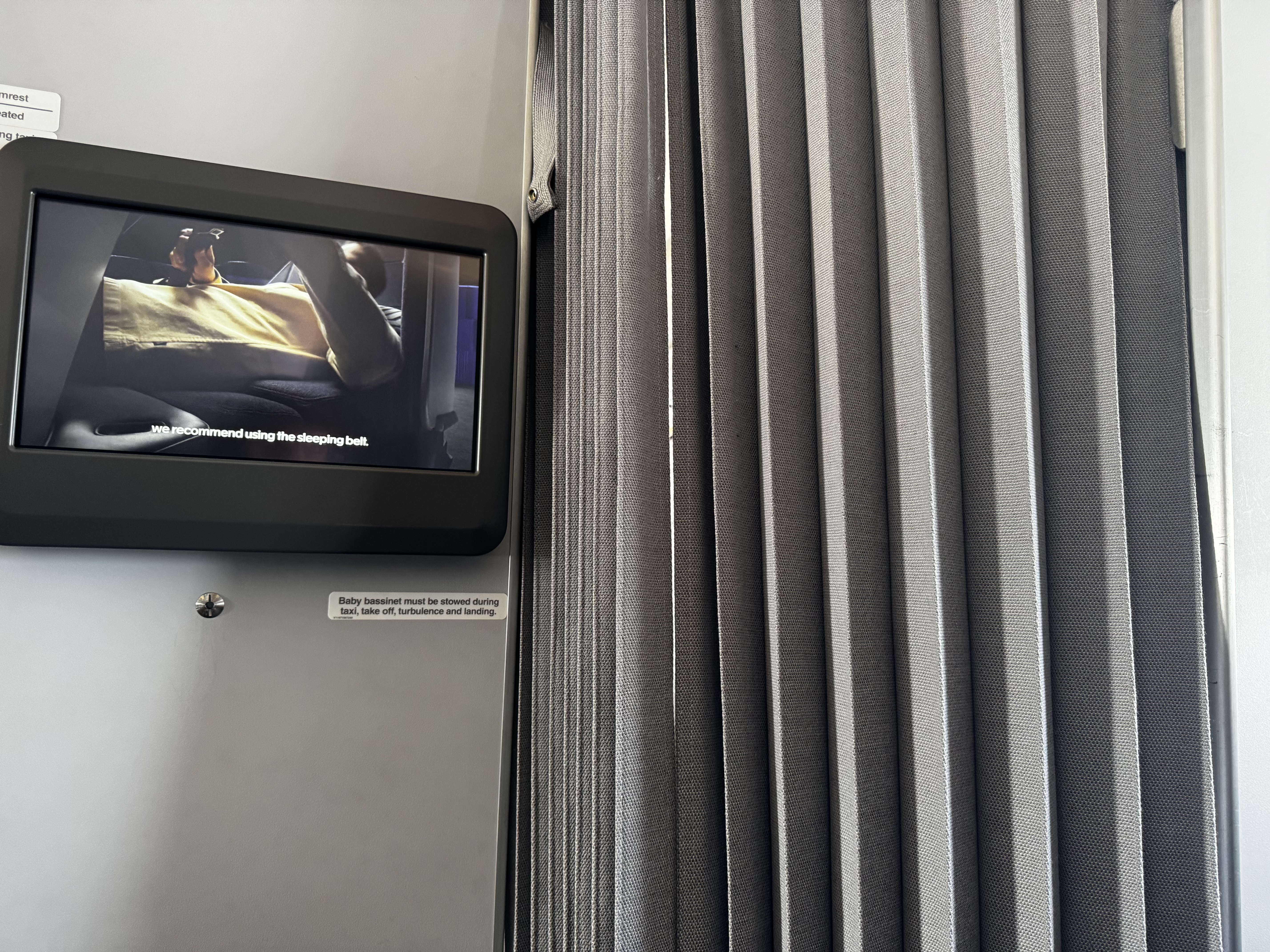 Finnair A350XWB premium economy curtain Finnair A350XWB premium economy curtain
