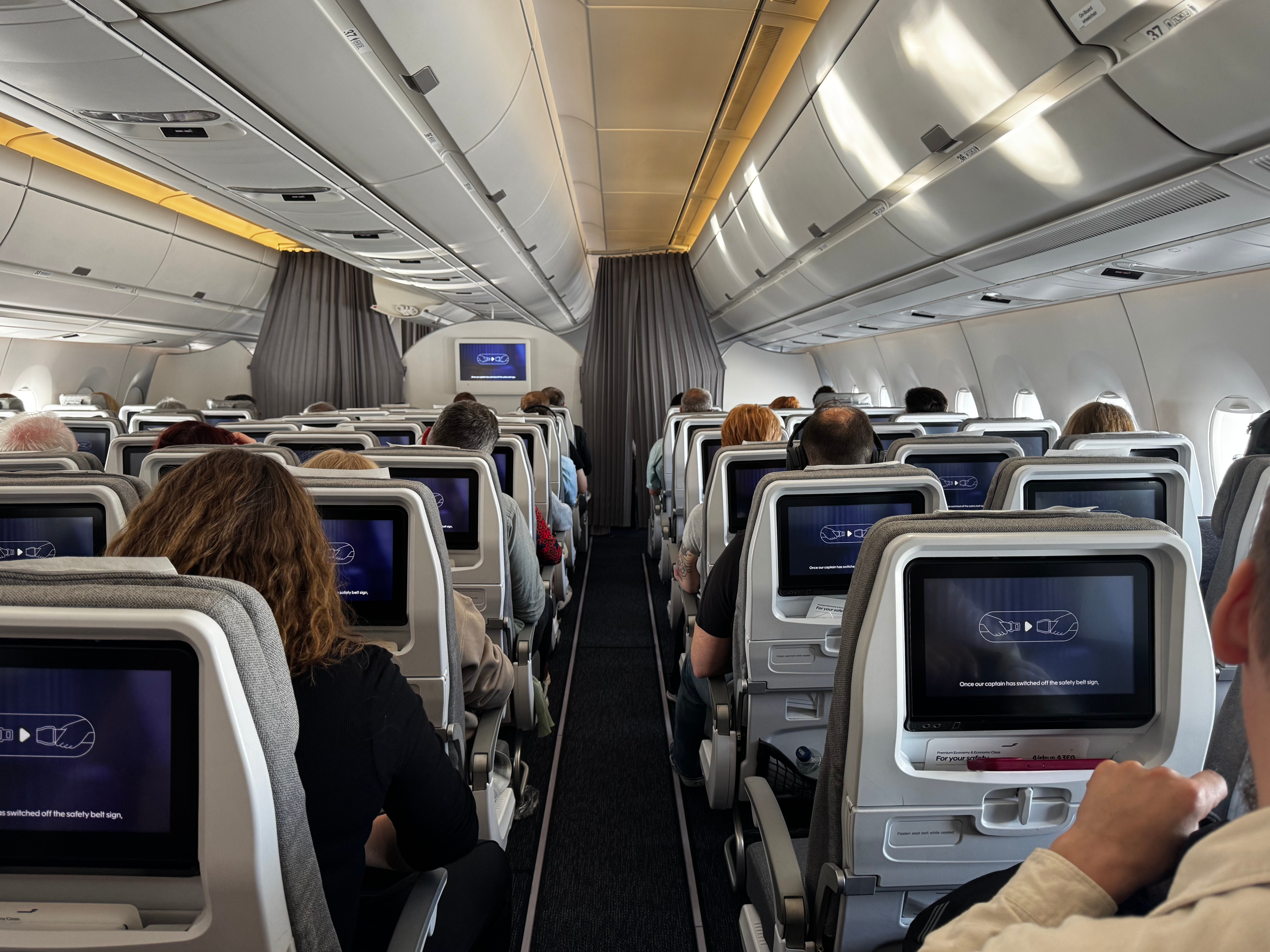 Finnair A350XWB premium economy view up aisle