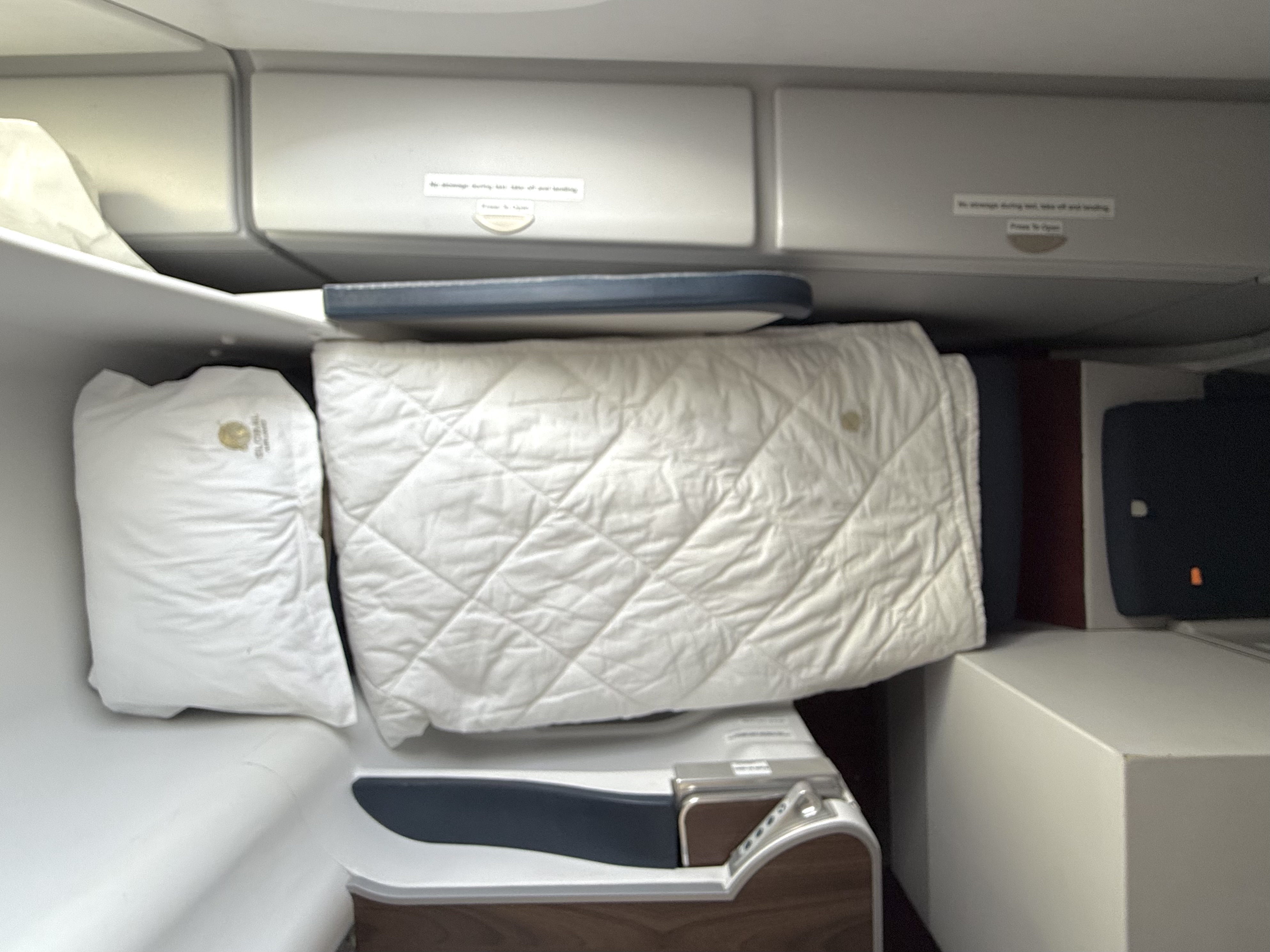 Global Airlines business class bed Global Airlines business class bed