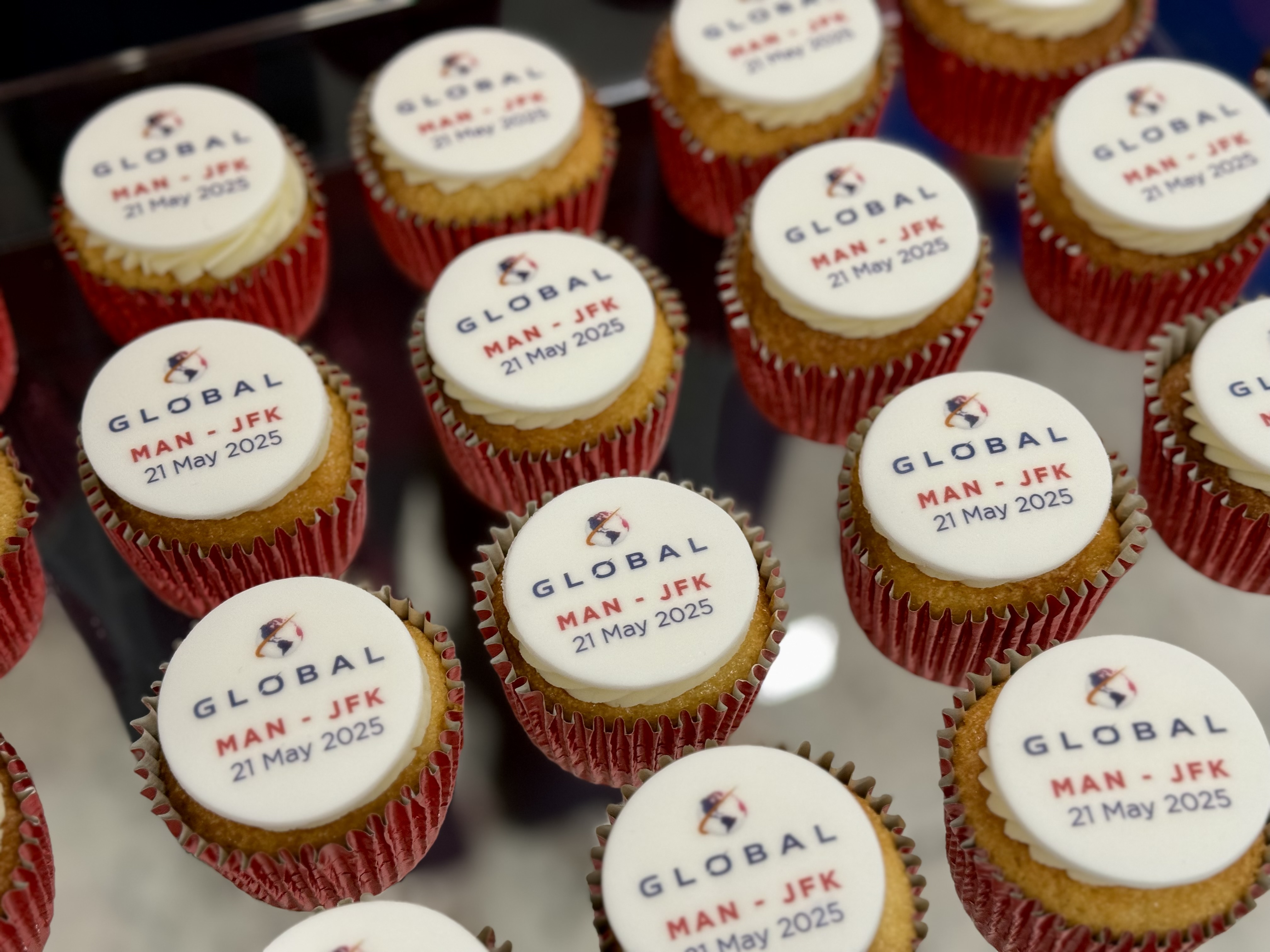 Global Airlines cupcakes