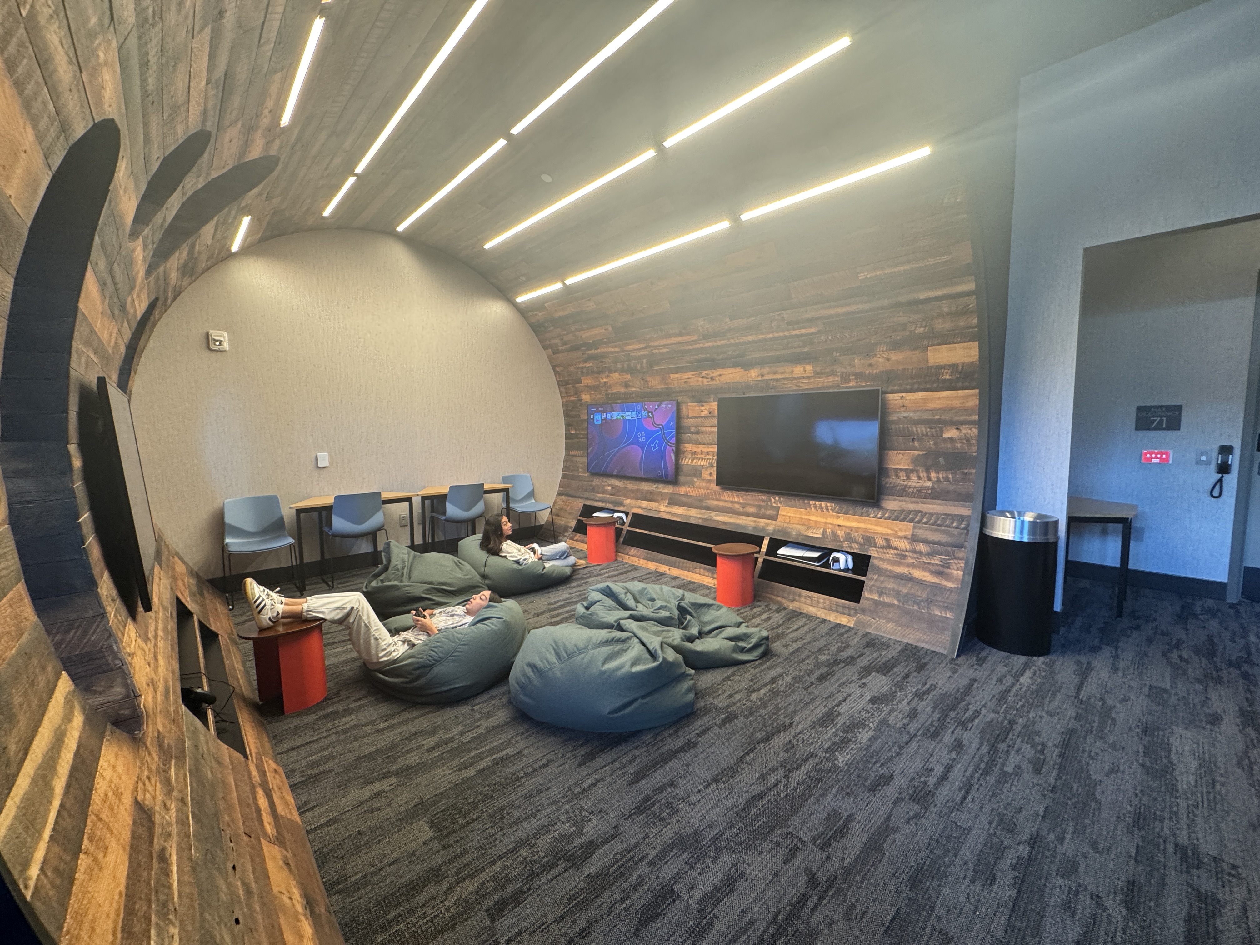 Grand Hyatt Deer Valley Kids Club Video Games Grand Hyatt Deer Valley Kids Club Video Games
