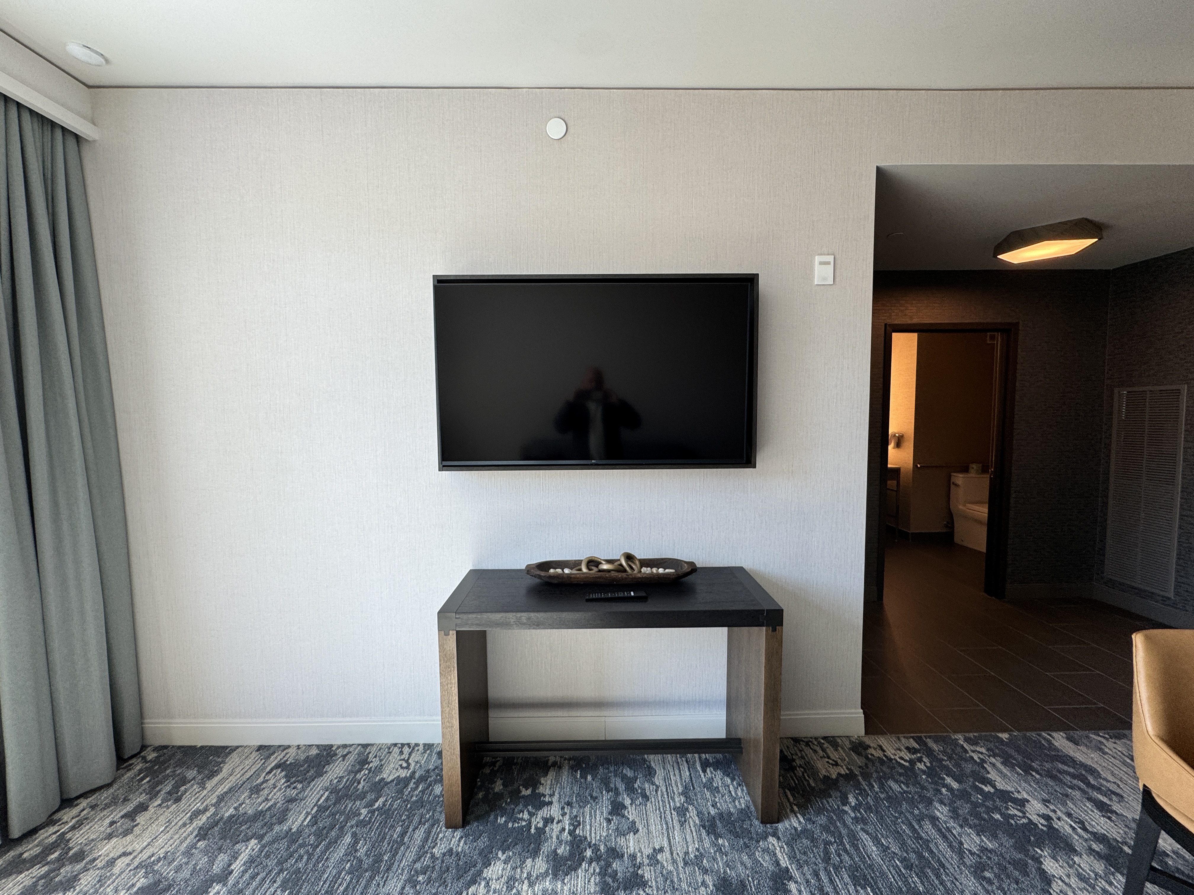 Grand Hyatt Deer Valley Living Room TV Grand Hyatt Deer Valley Living Room TV