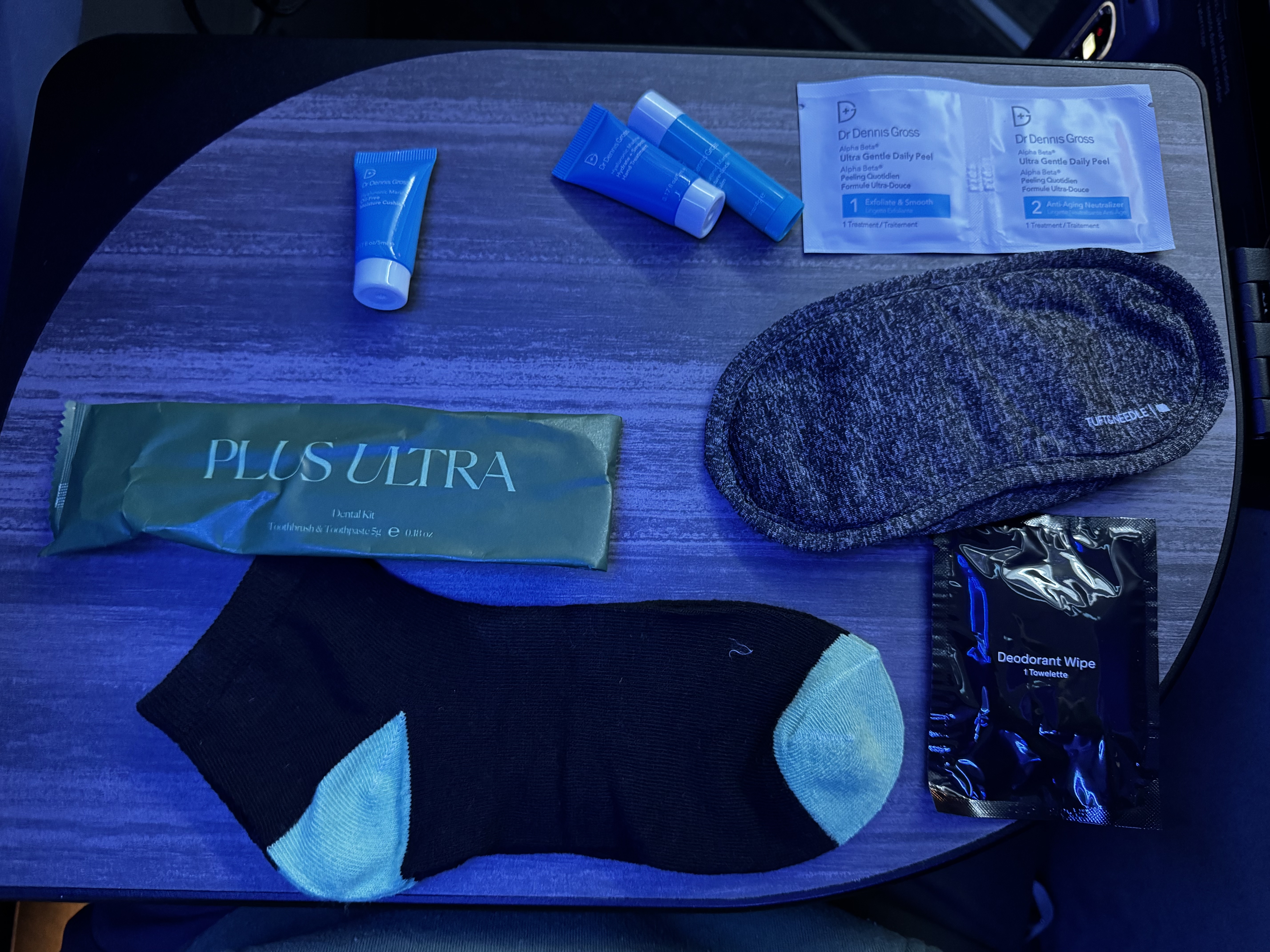 JetBlue Mint A321XLR BOS MAD amenity kit contents JetBlue Mint A321XLR BOS MAD amenity kit contents