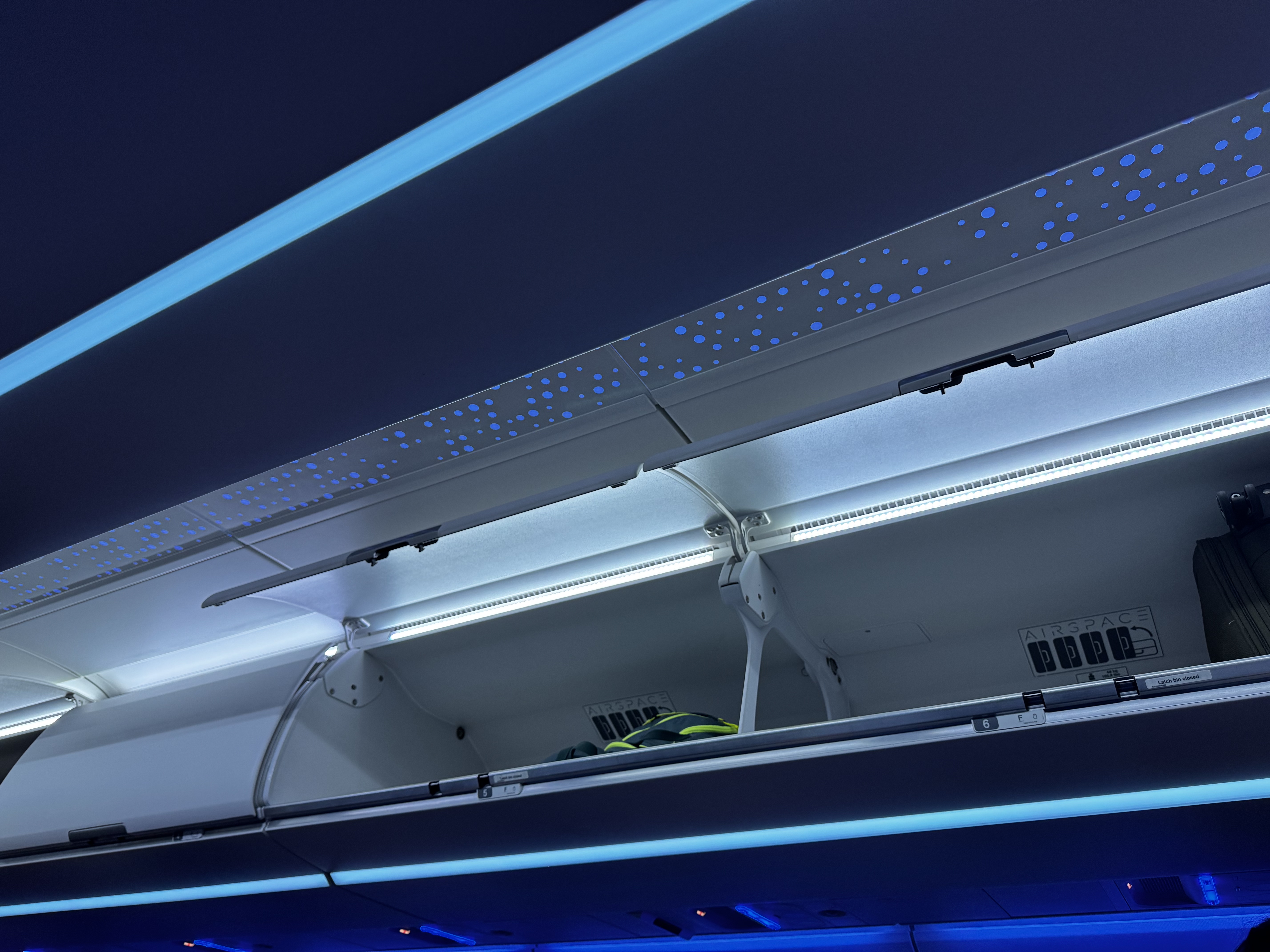 JetBlue Mint A321XLR BOS MAD overhead bins JetBlue Mint A321XLR BOS MAD overhead bins