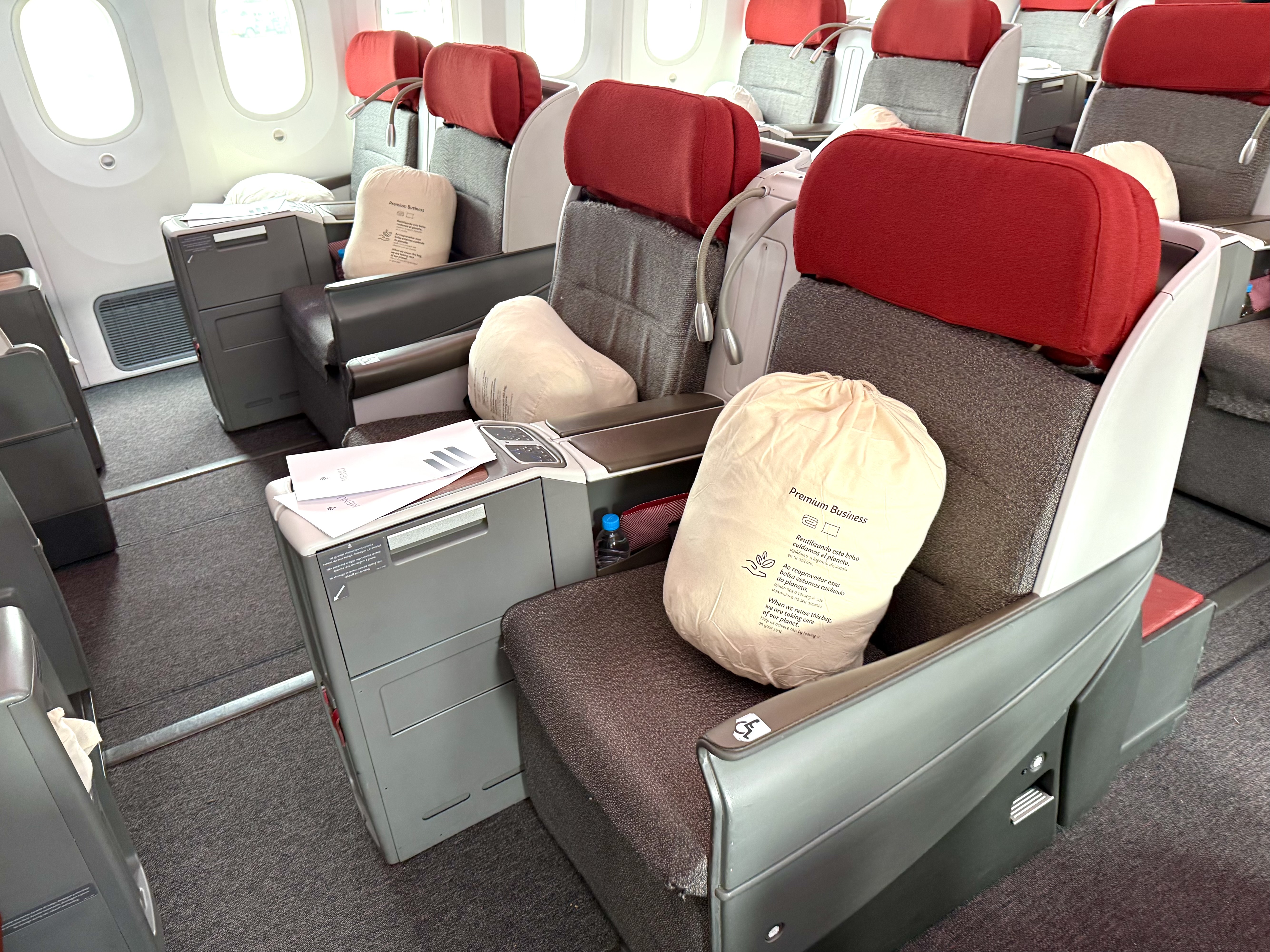LATAM old business class seat
