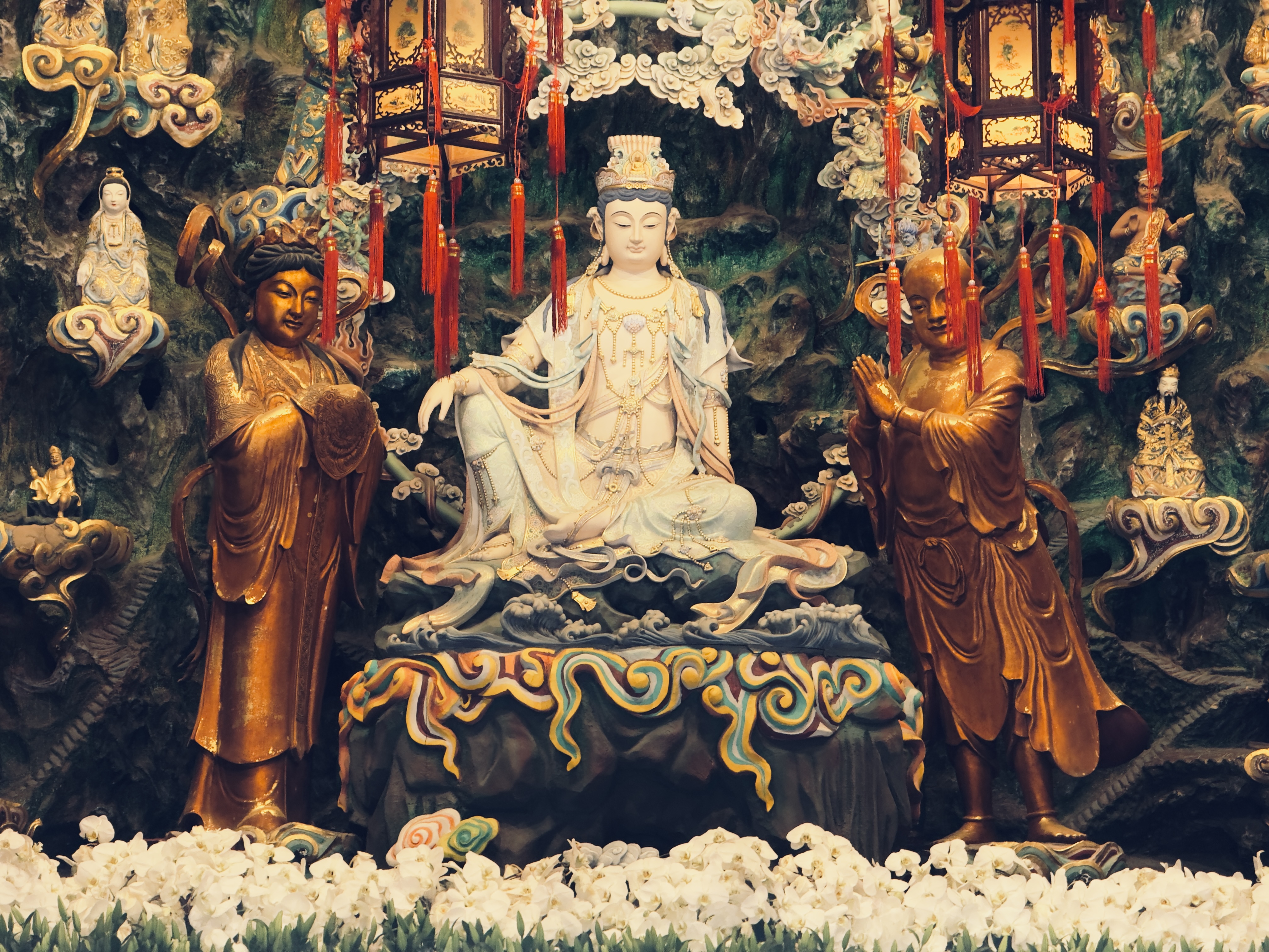 Longhua Temple Buddhas