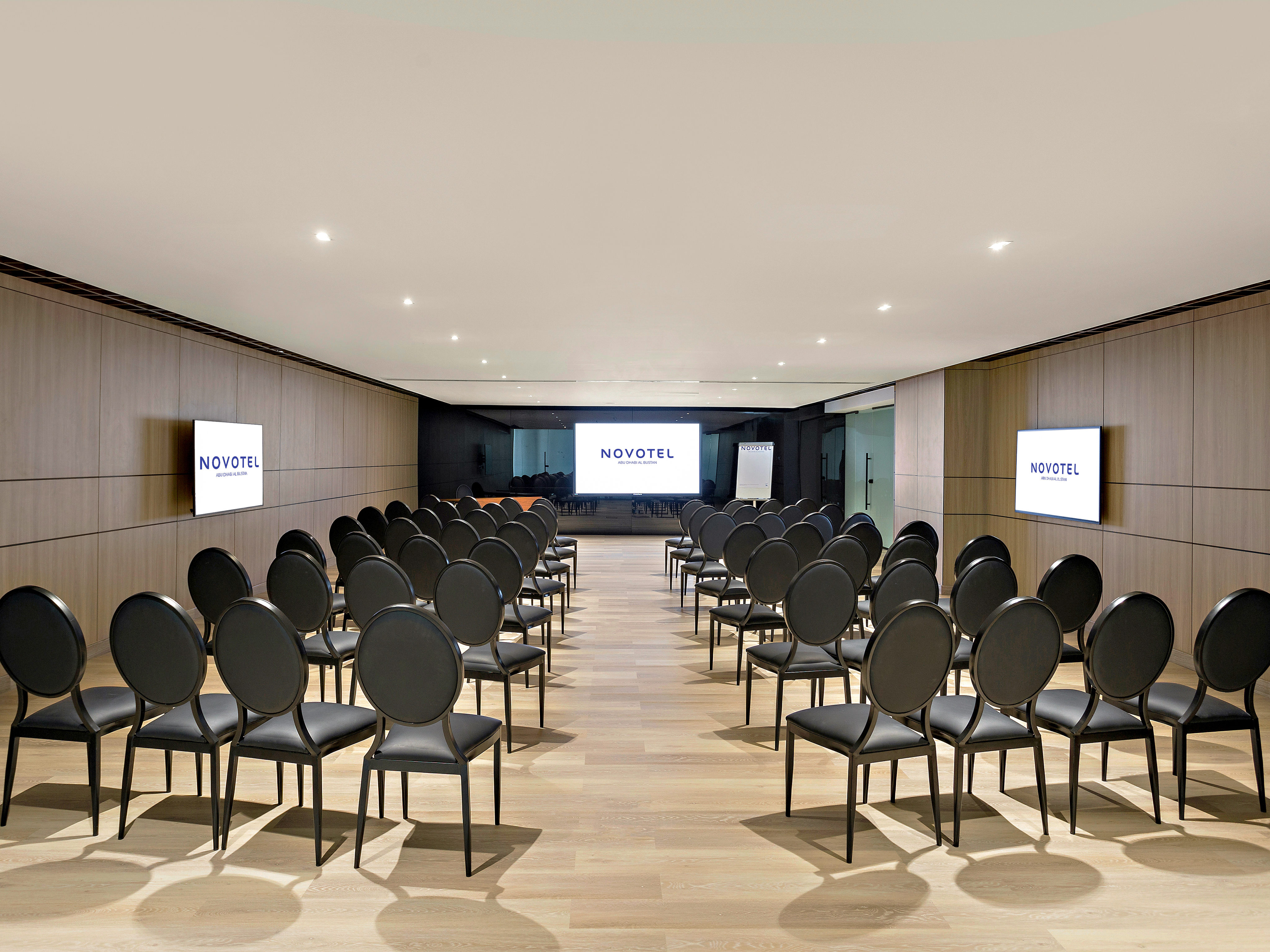 Novotel Abu Dhabi Al Bustan meeting room Novotel Abu Dhabi Al Bustan meeting room
