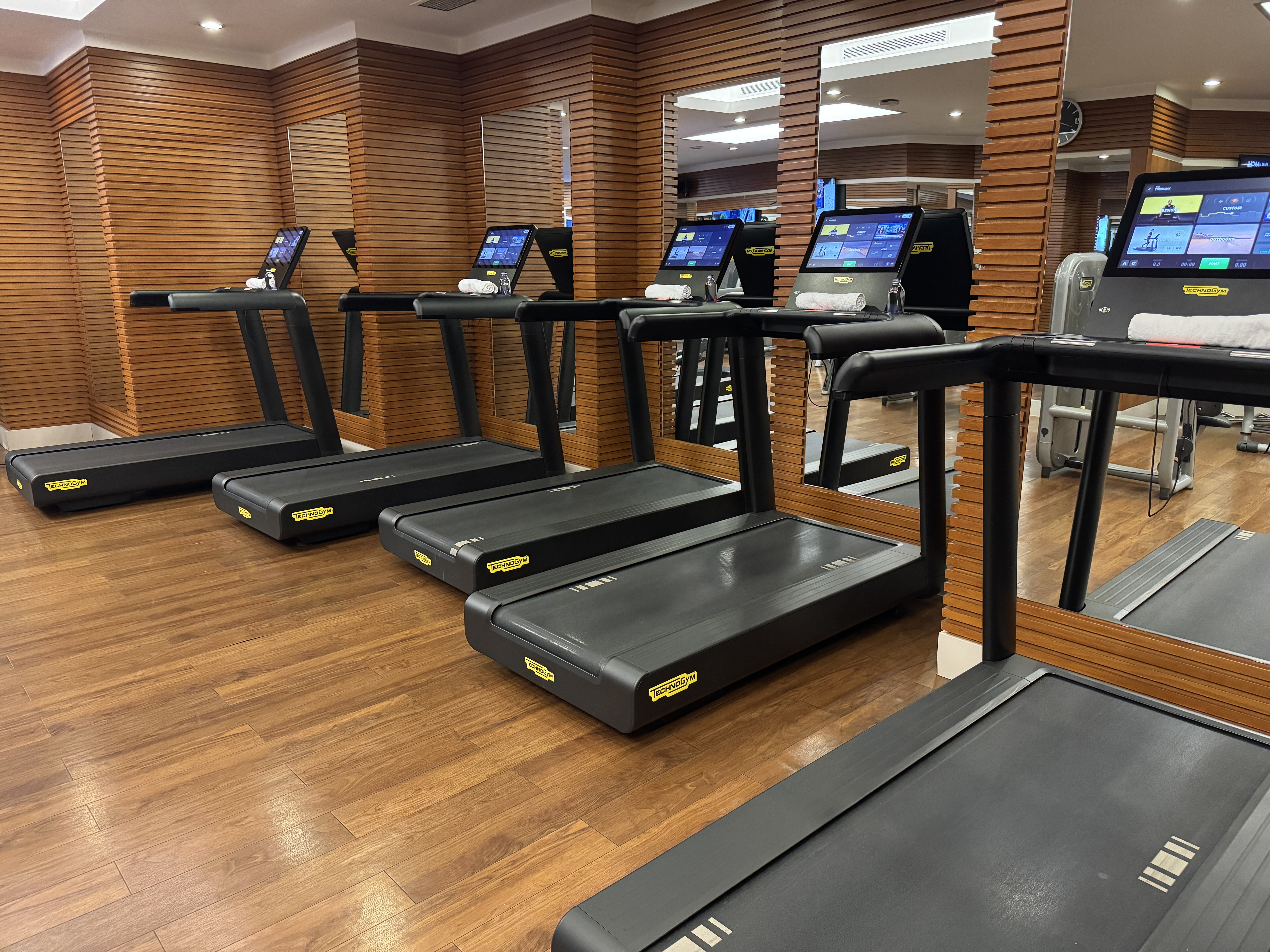 Ritz Carlton Istanbul gym cardio Ritz Carlton Istanbul gym cardio